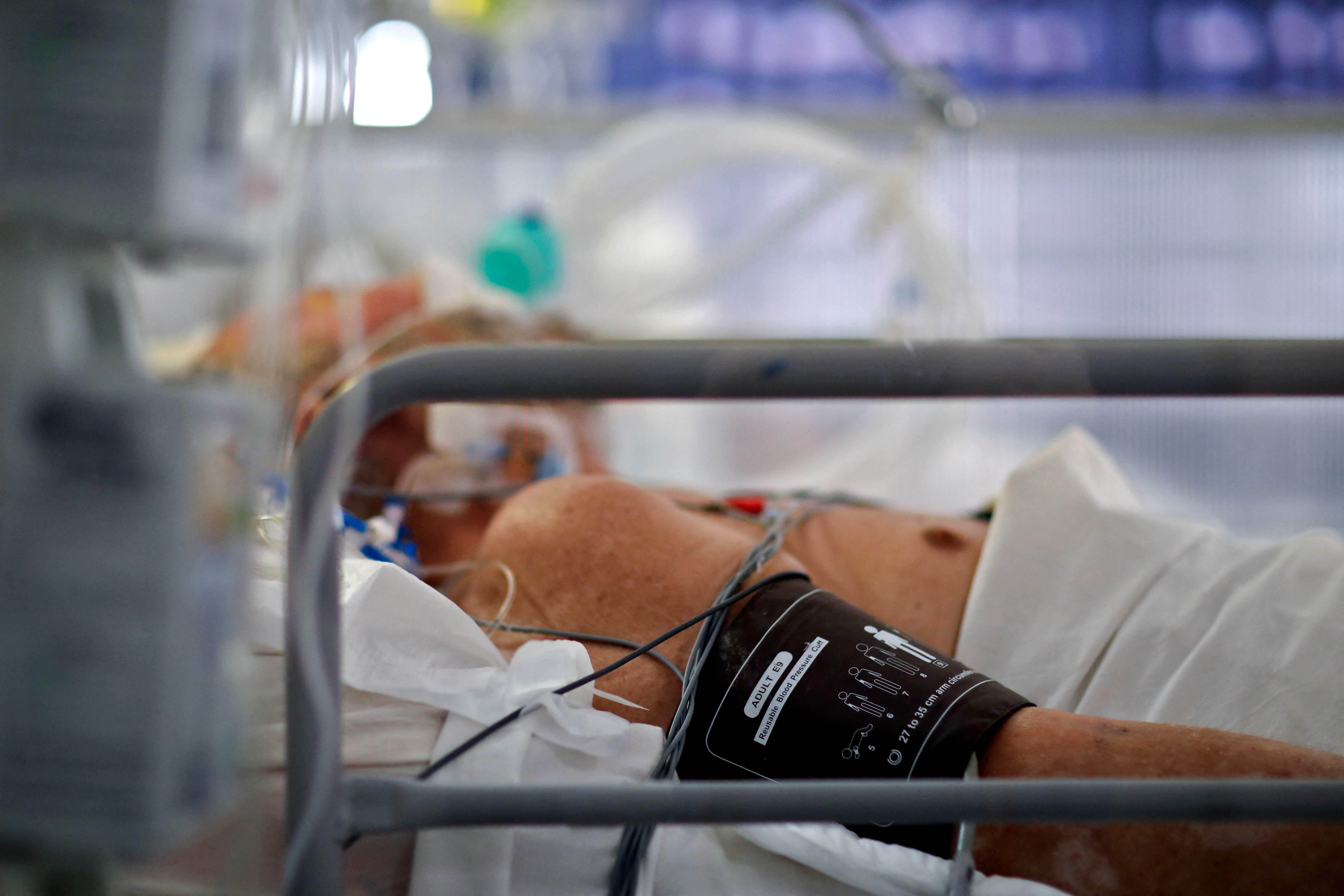 Ilustrasi pasien ICU