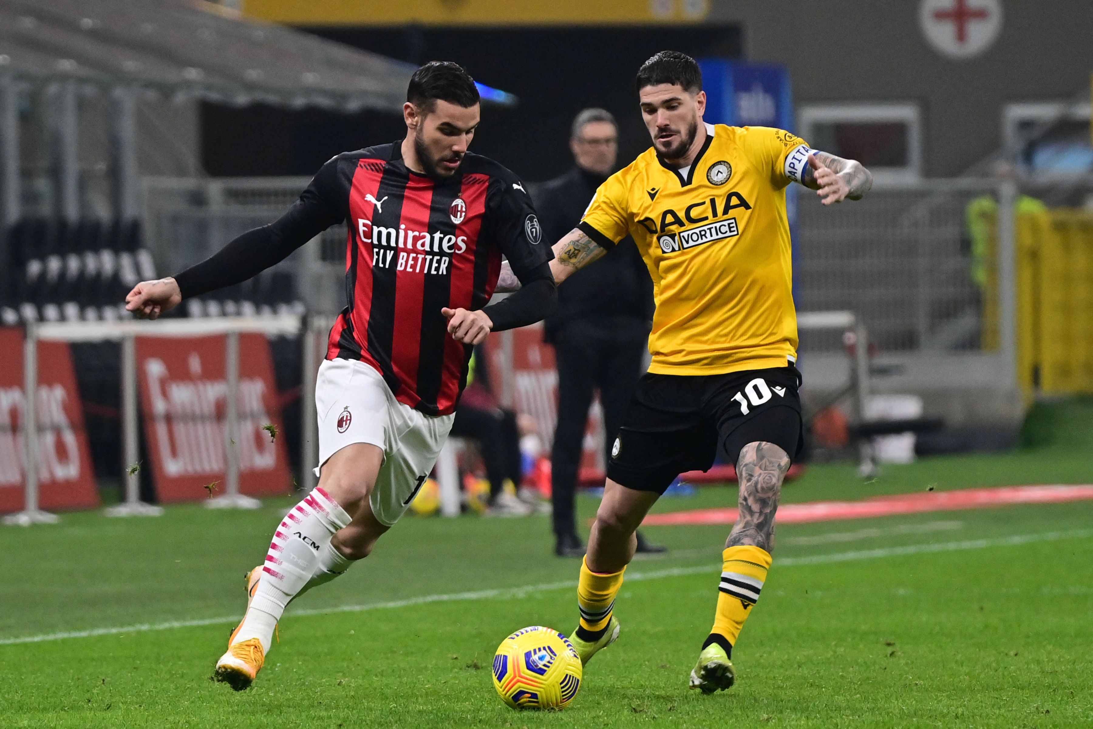 Rodrigo De Paul (kanan)