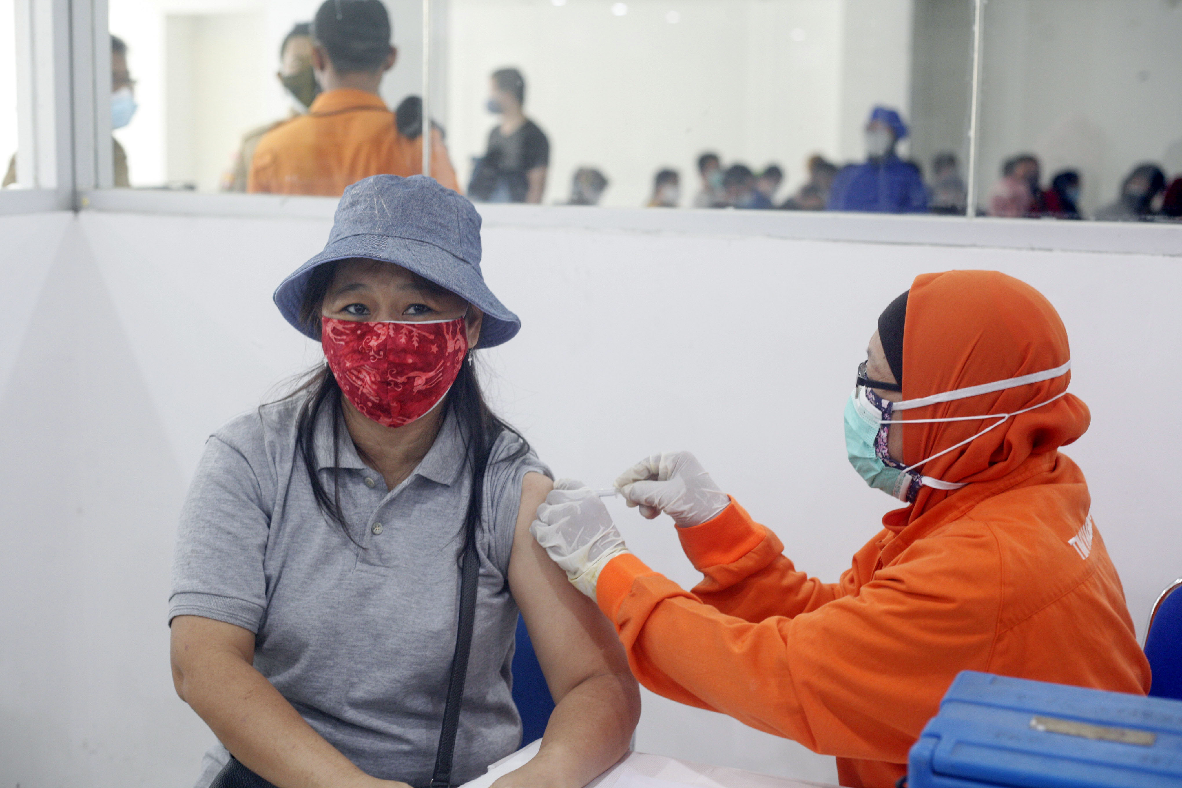 Ilustrasi vaksinasi pedagang pasar