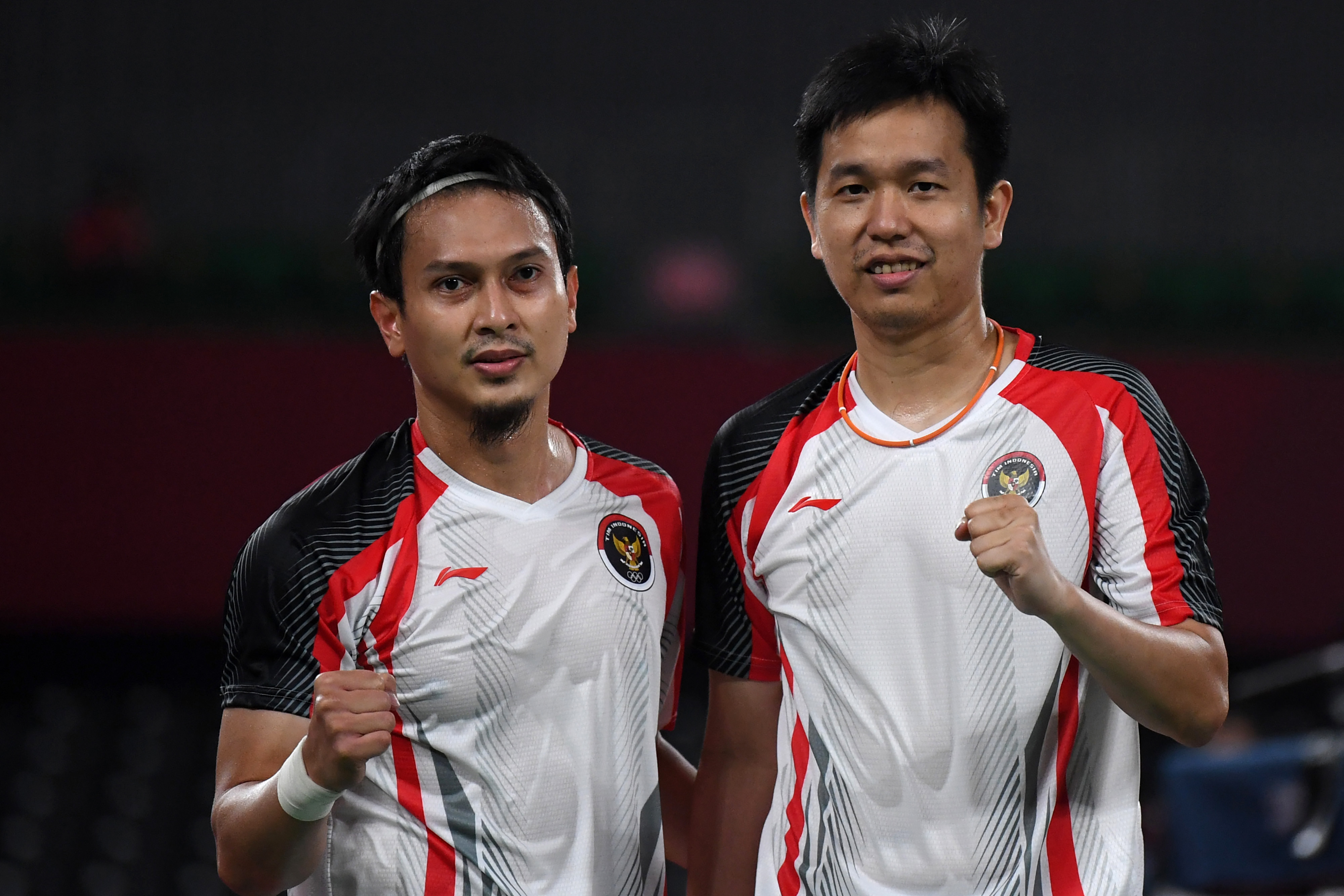 Ganda putra Indonesia Mohammad Ahsan (kiri) dan Hendra Setiawan