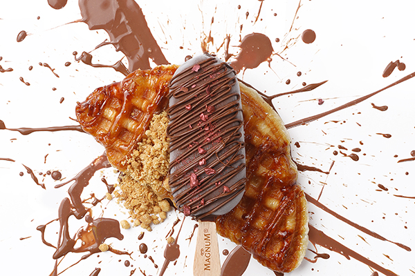 Chili chocolate sauce berbahan dasar Magnum oleh Social Affair.