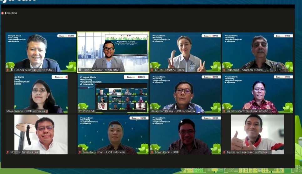 Seminar Prospek Bisnis Daur Ulang yang Bekelanjutan di Indonesia yang berlangsung secara virtual, Rabu (7/7).