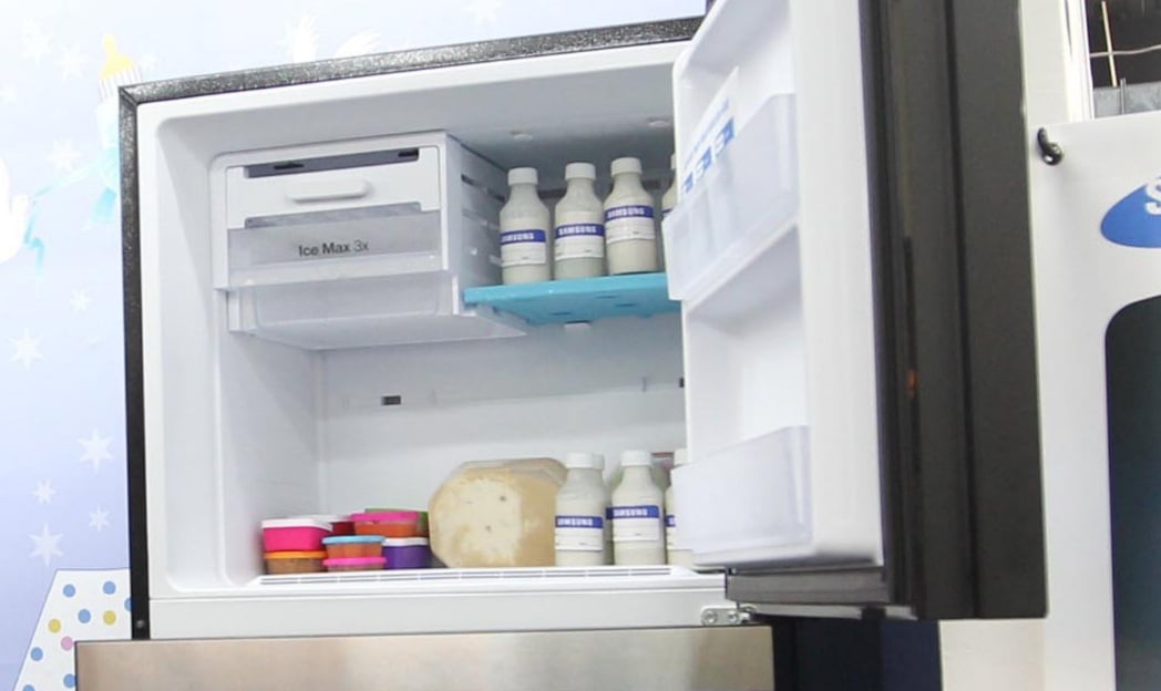 Ilustrasi penyimpanan ASI