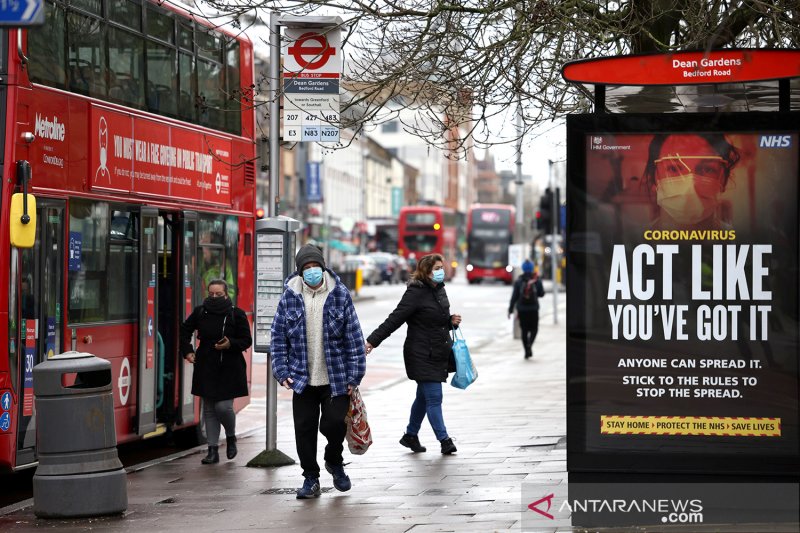 Sepekan ini Kasus COVID-19 Inggris Naik 72 Persen