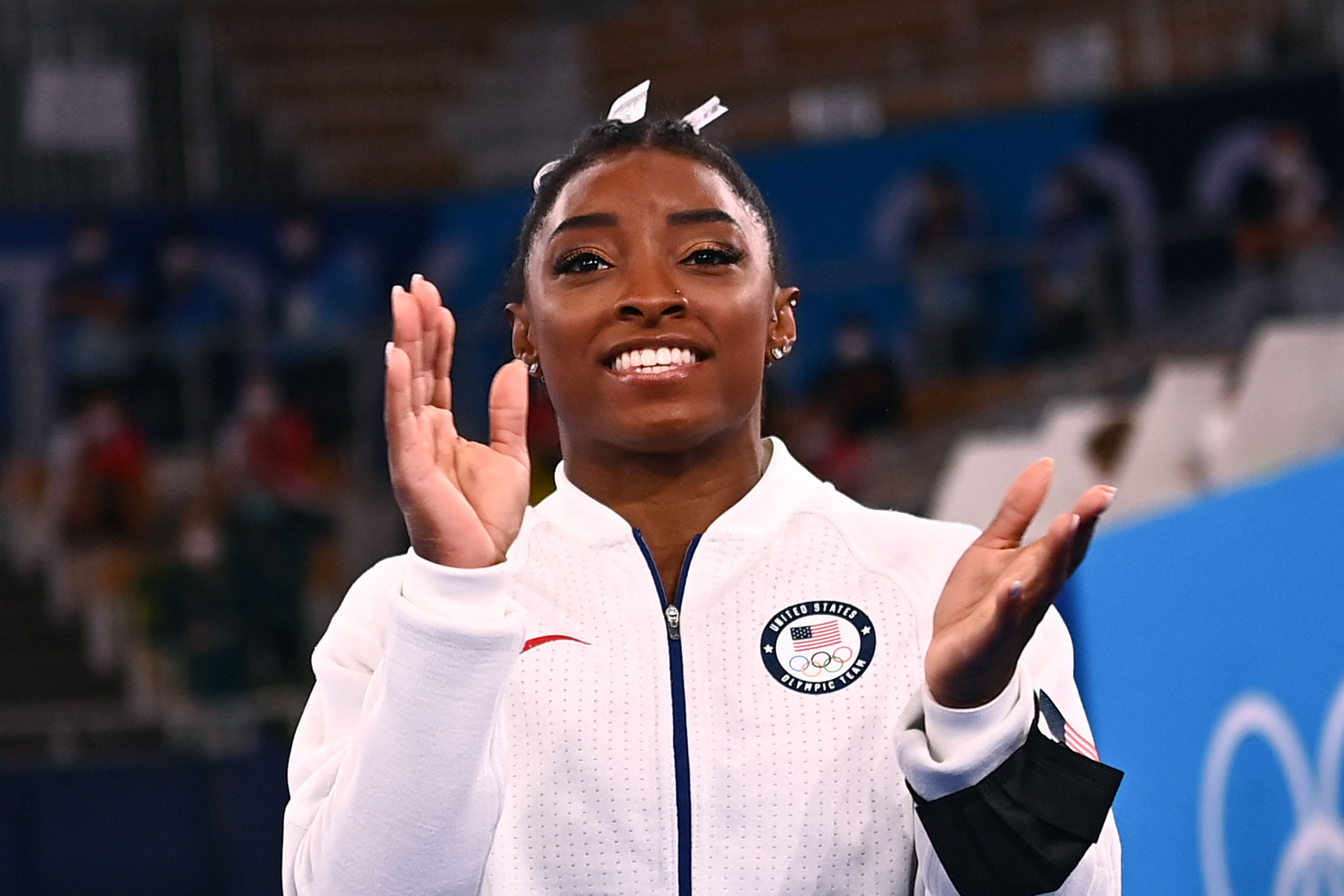 Pesenam AS Simone Biles