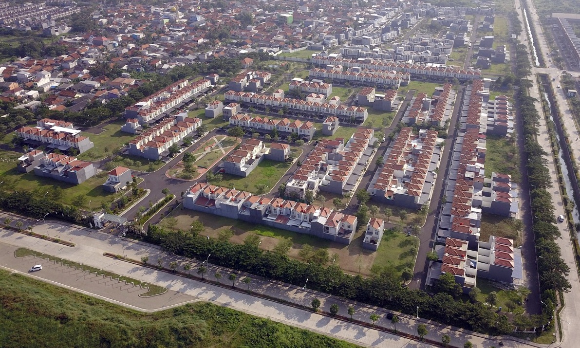 Salah satu kawasan residensial yang dikembangkan PT Modernland Realty Tbk