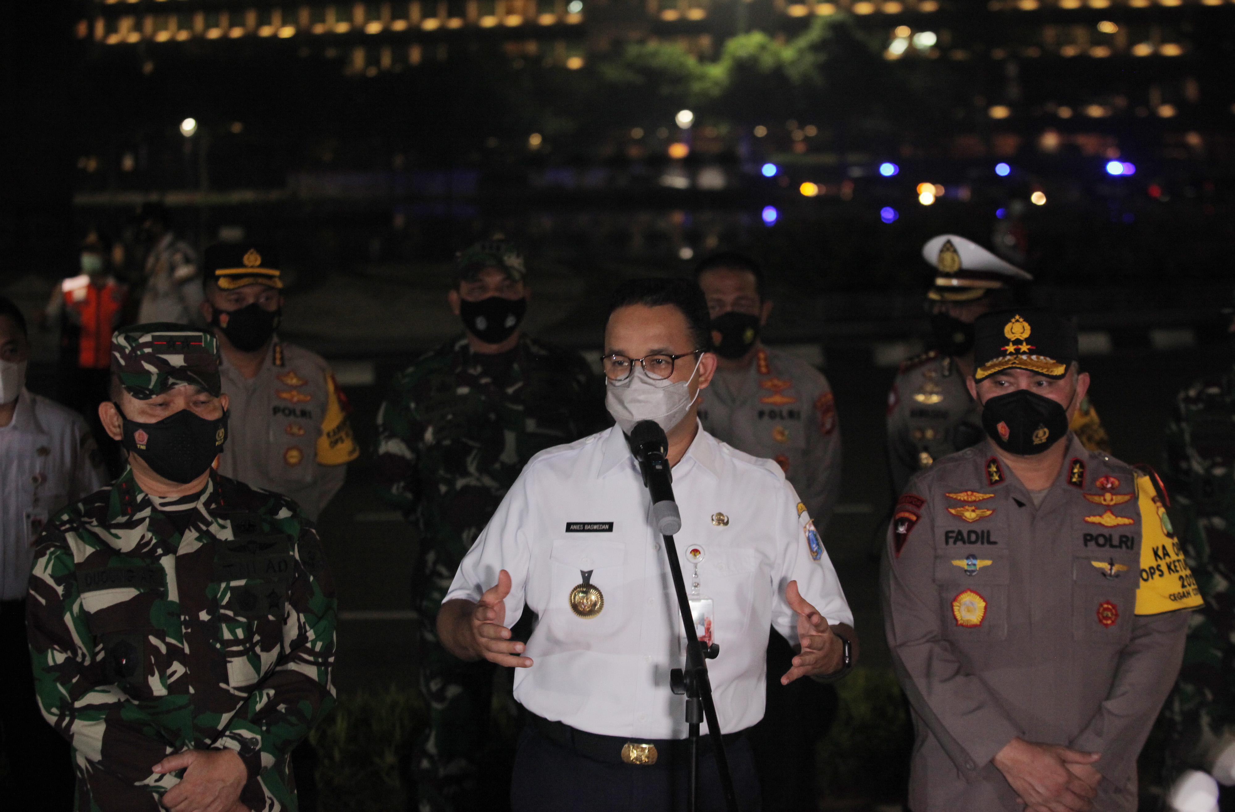 Anies Geram, Perusahaan Non-Esensial Masih Wajibkan Karyawan ke Kantor