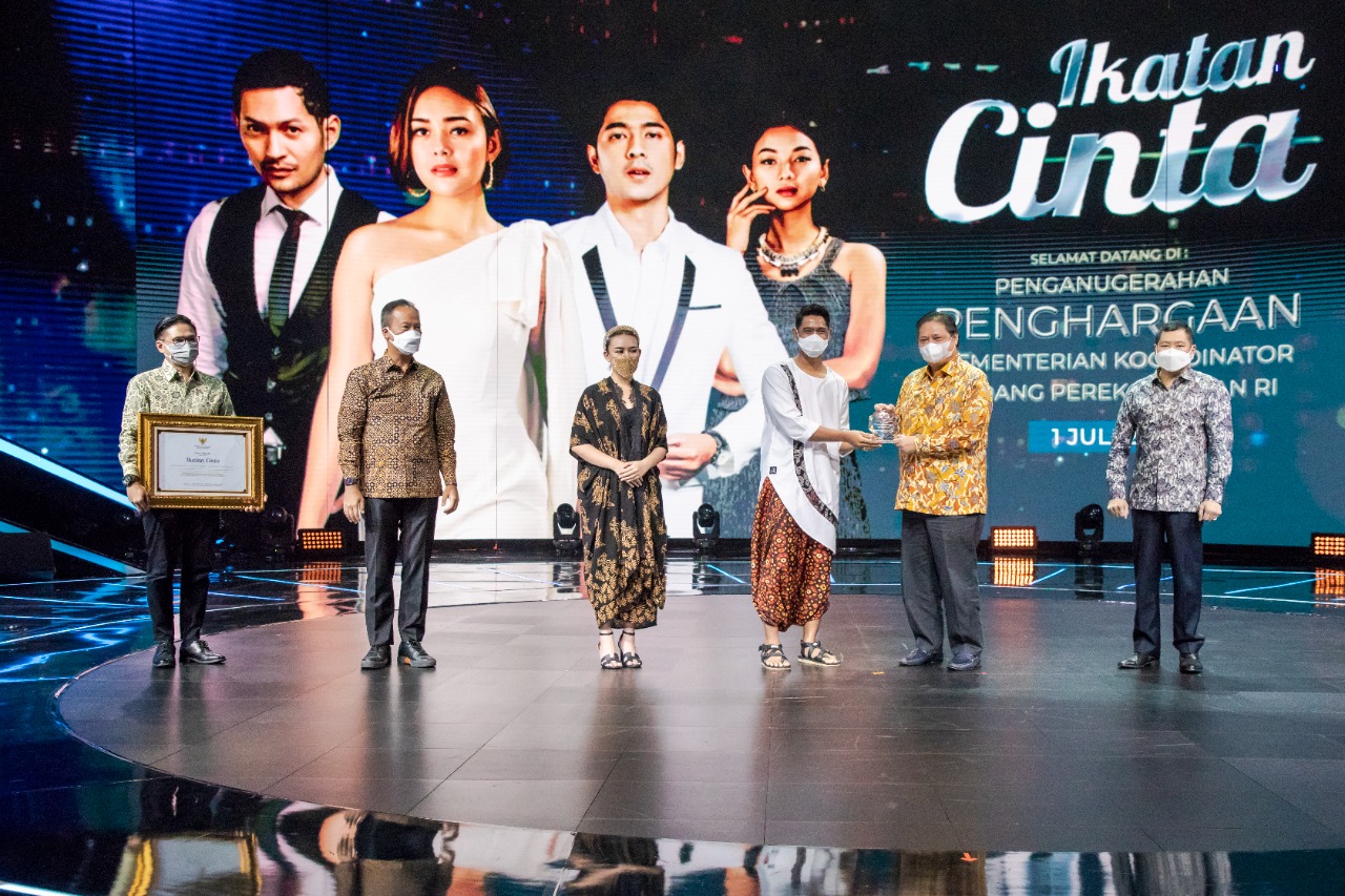 Penganugerahan Penghargaan Sinetron Ikatan Cinta di Studio RCTI+, Kebon Jeruk, Jakarta Barat, Kamis (1/7).