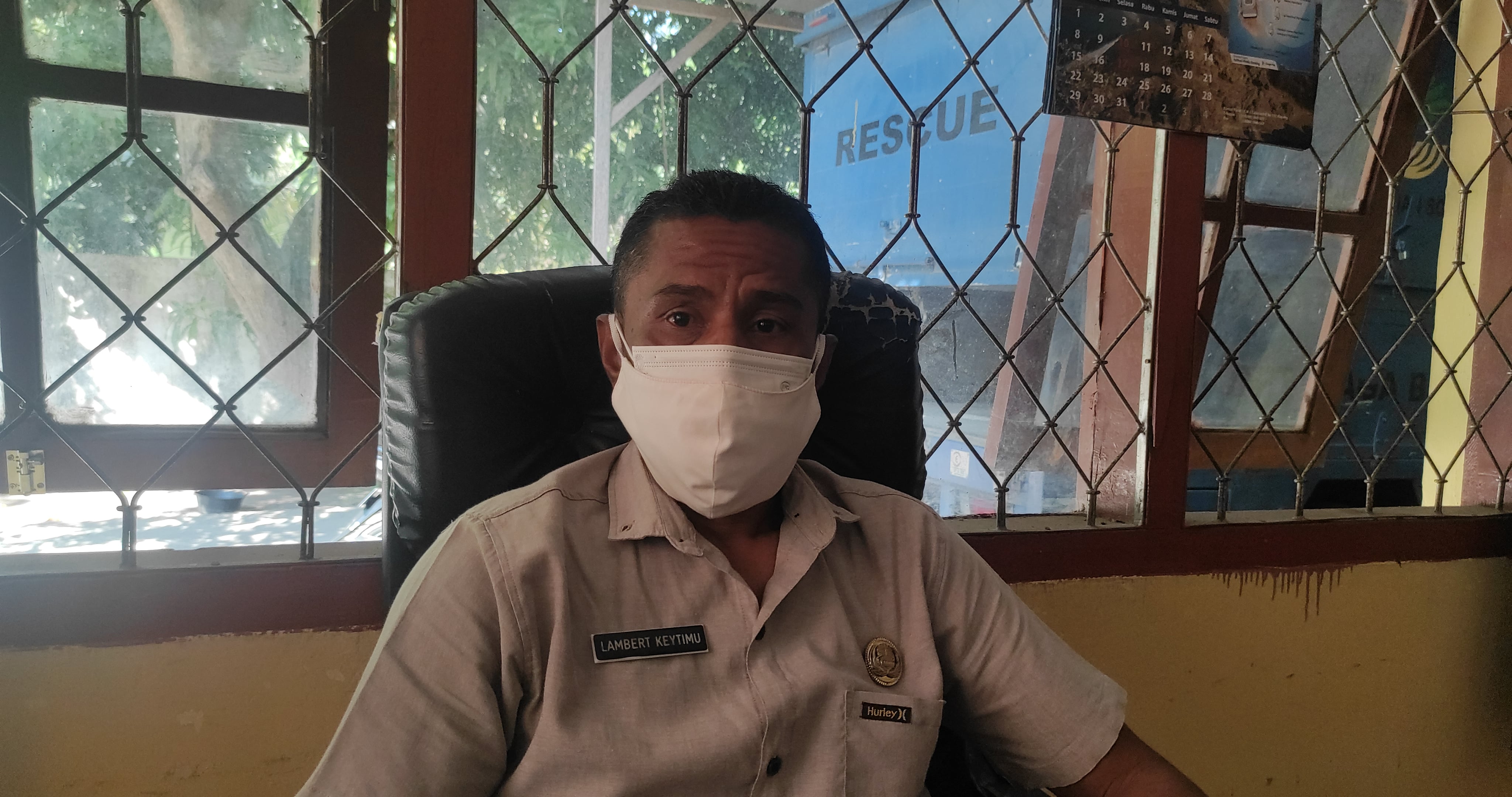 Sekretaris Dinas Sosial Kabupaten Sikka, Lambert Keytimu.