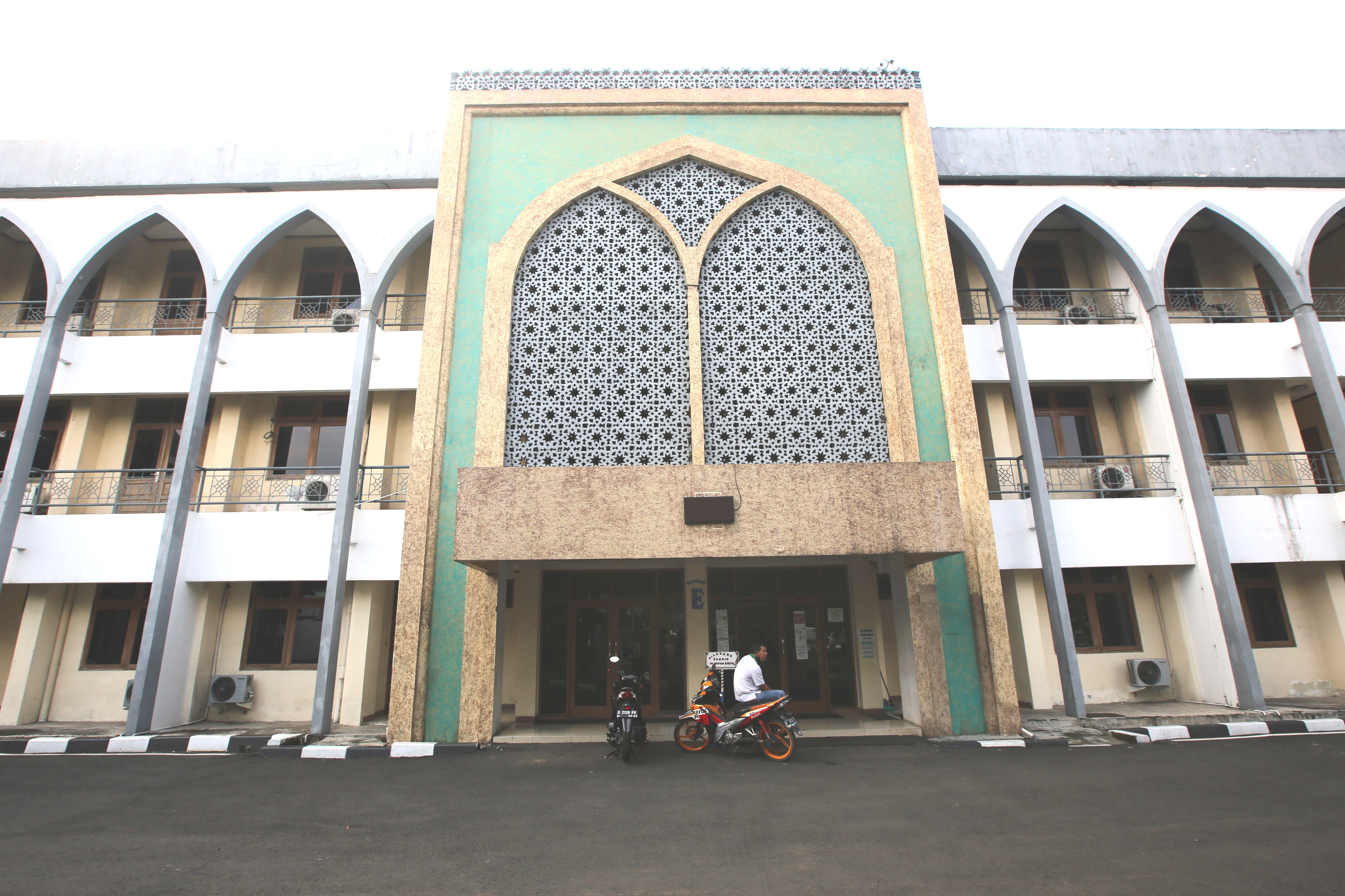 Asrama Haji Pondok Gede, Jakarta Timur.