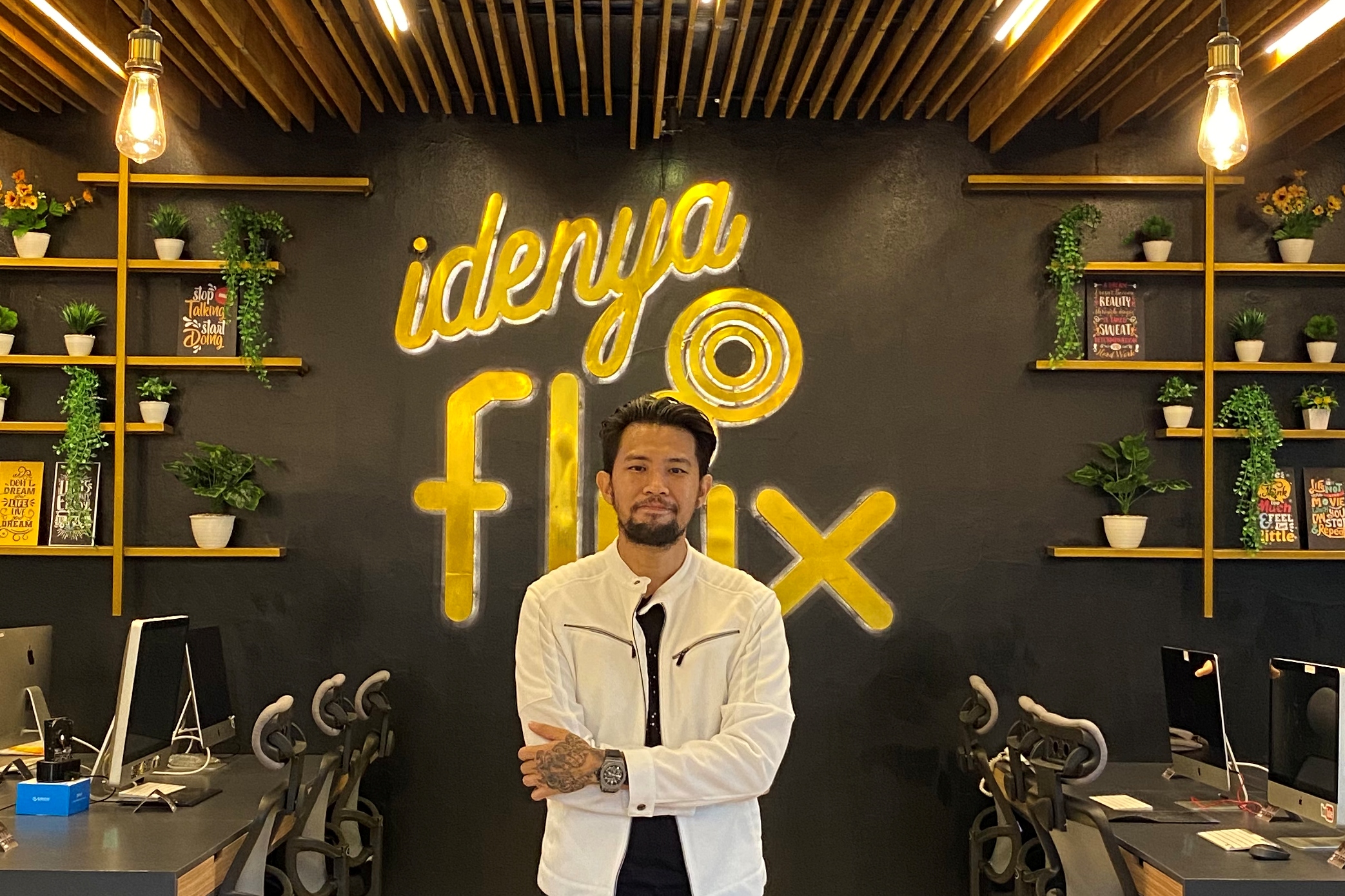 CEO sekaligus Founder Idenya Flux, Yohanes Auri.