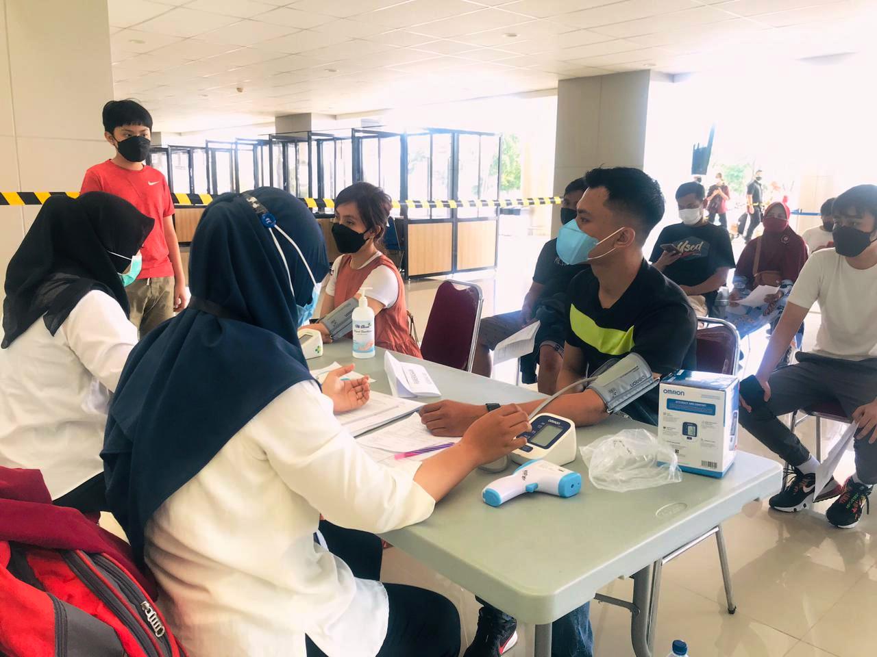 Ilustrasi persiapan vaksinasi covid.