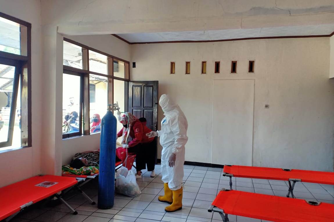 Ruang isolasi darurat covid-19 di rumas dinas Polsek Rajapolah