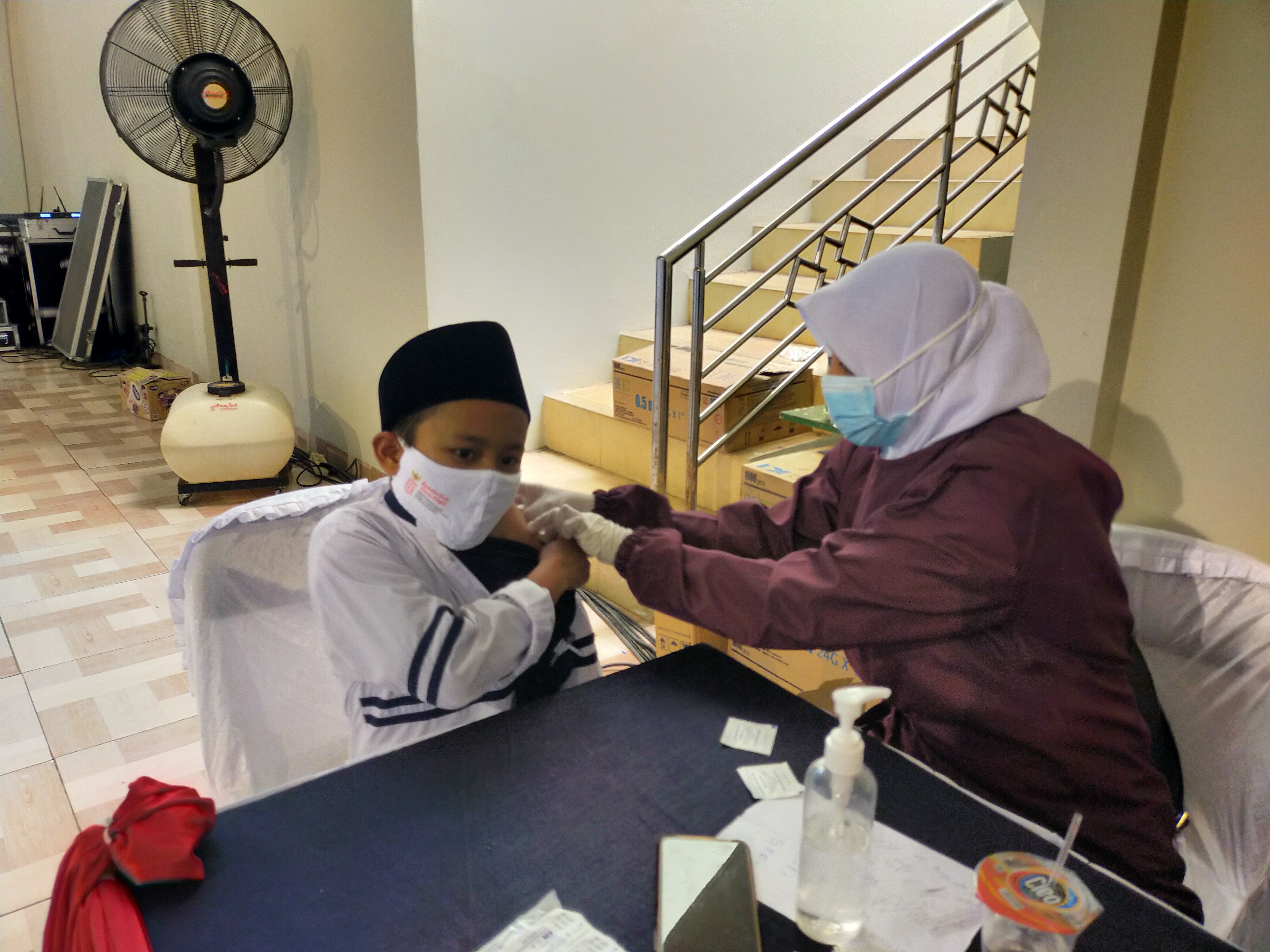 Menko PMK Minta Pemda Segera Habiskan Stok Vaksin