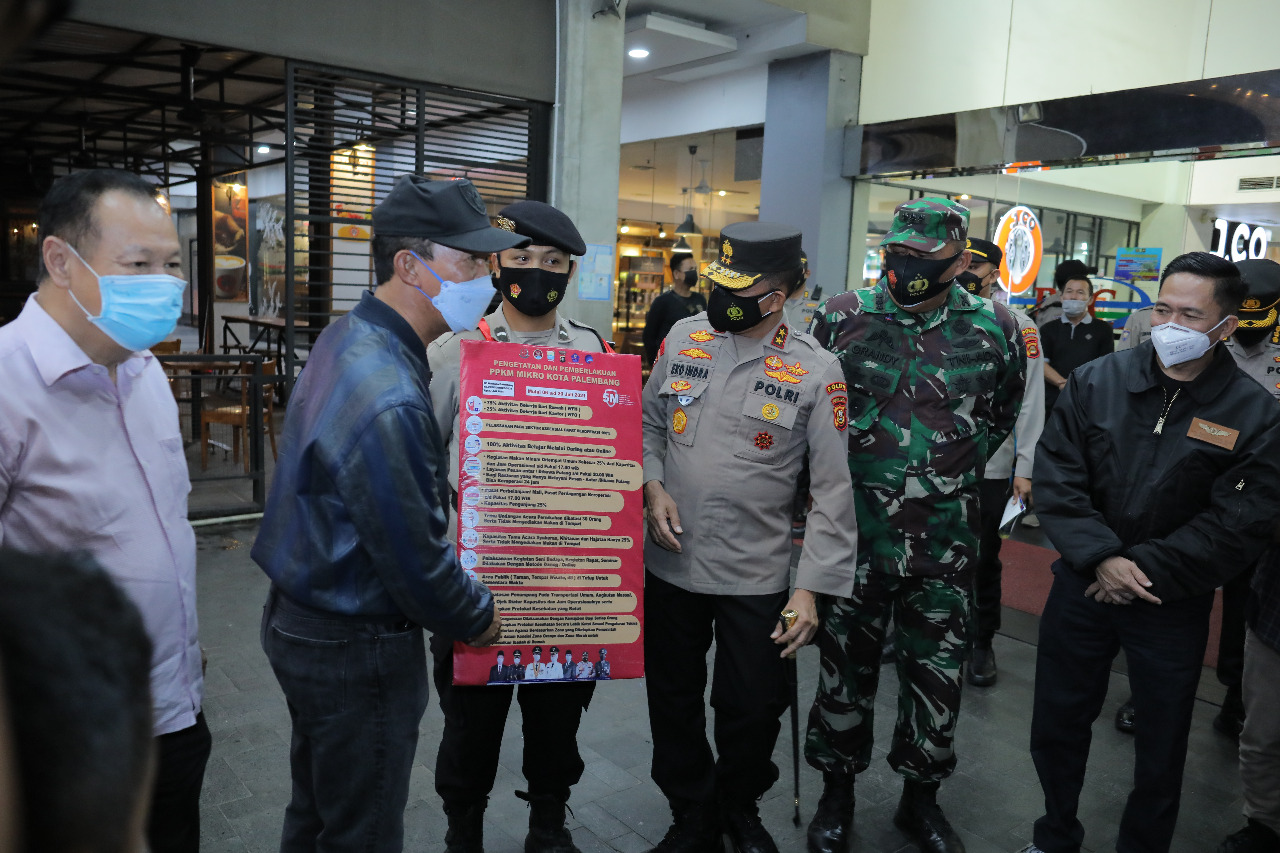 Walikota Palembang Harnojoyo lakukan sosialiisai PPKM Mikro Ketat