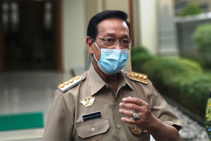 DIY Targetkan Vaksinasi 20.000 Orang Perhari