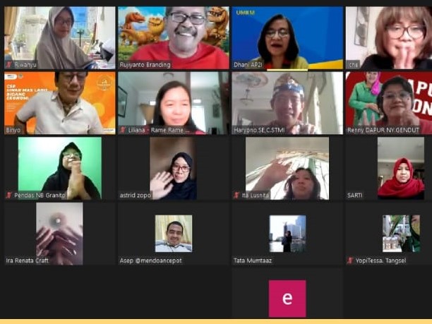 Sinar Mas Land didukung oleh para pakar UMKM yang menjadi mentor untuk materi-materi pelatihan seperti branding & digital marketing.