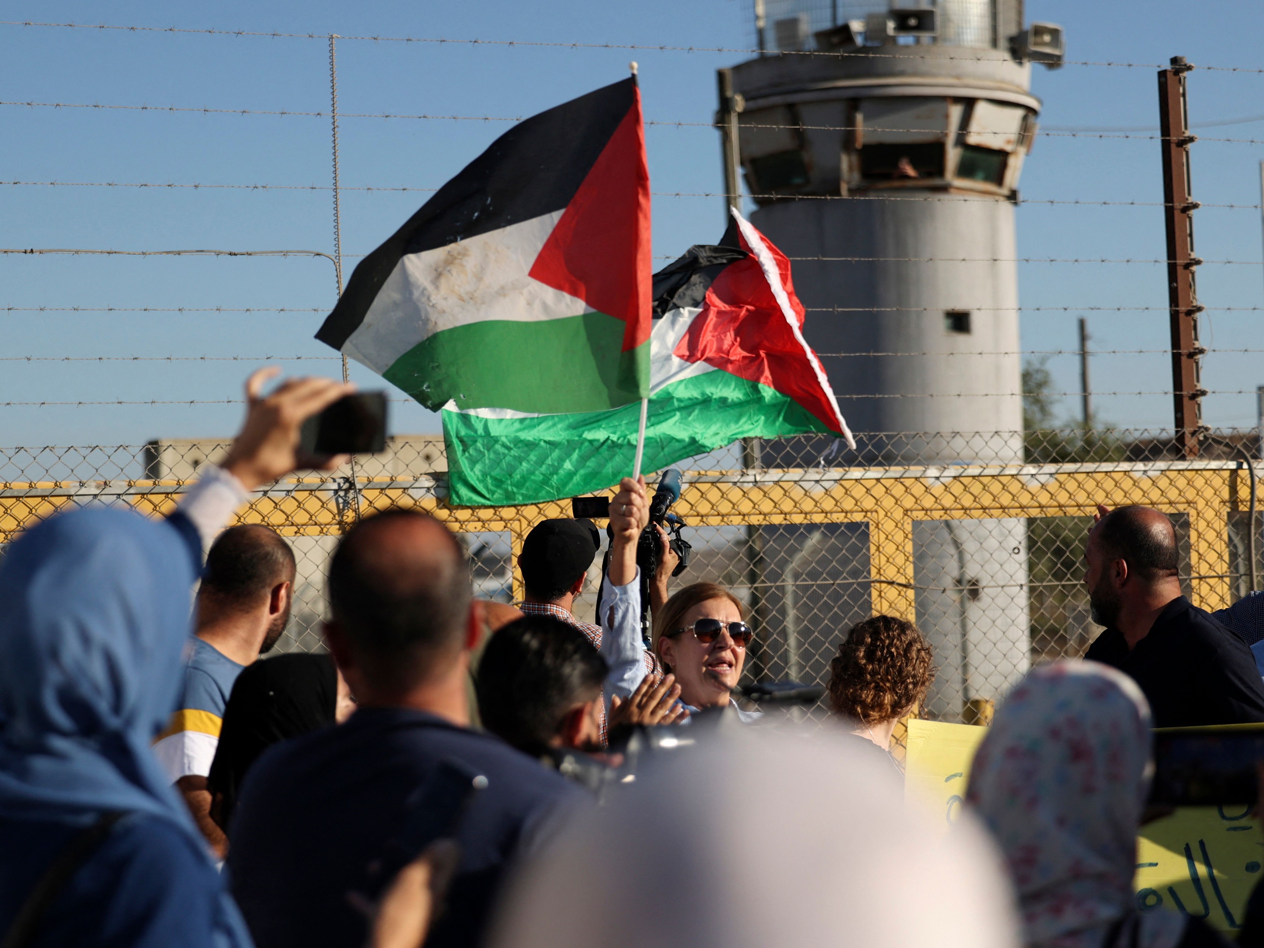 Ribuan Orang Iringi Pemakaman Putri Aktivis Palestina yang Dipenjara Israel