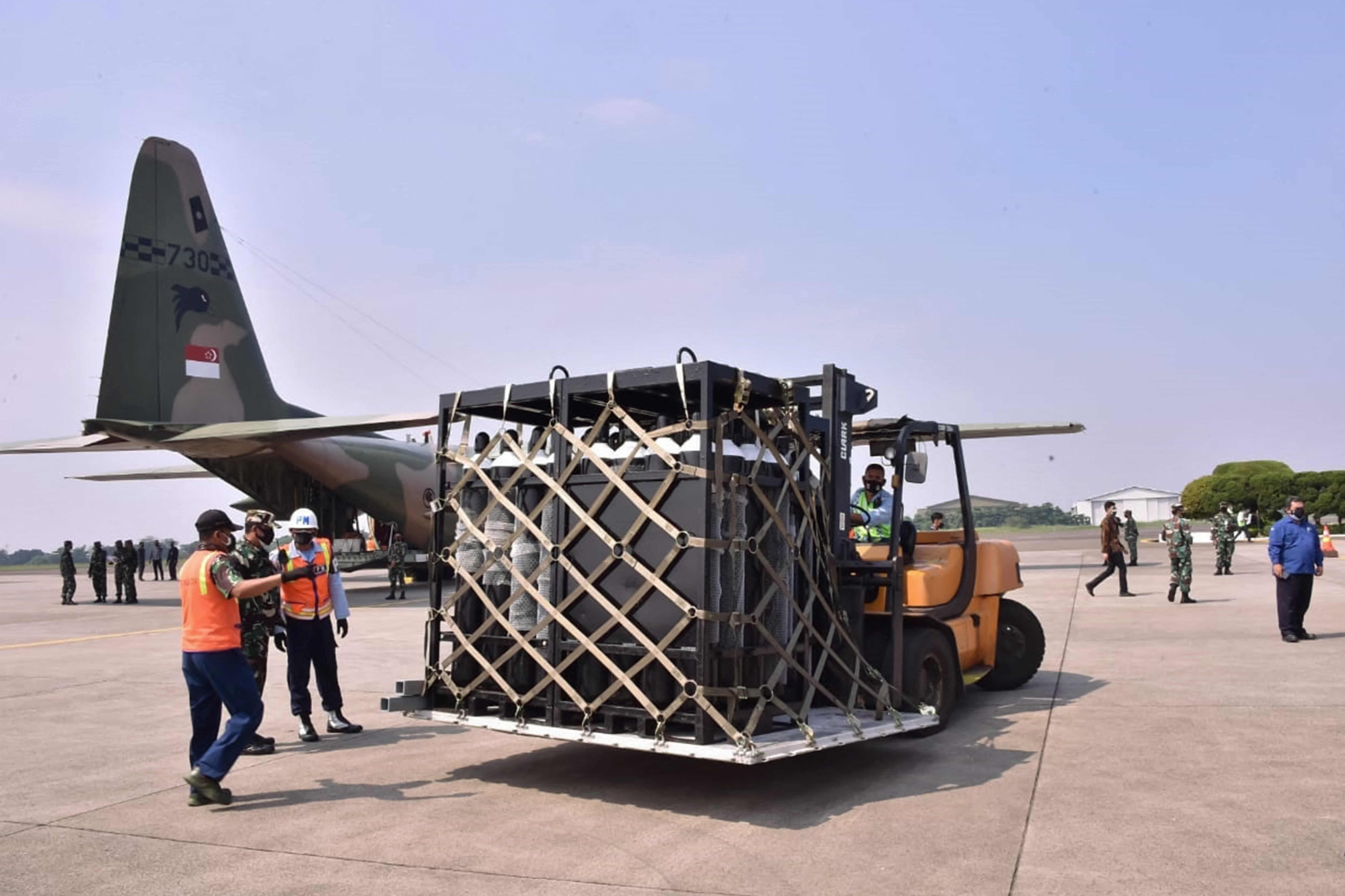 Pengusaha Singapura Bantu Oksigen Konsentrator untuk Indonesia