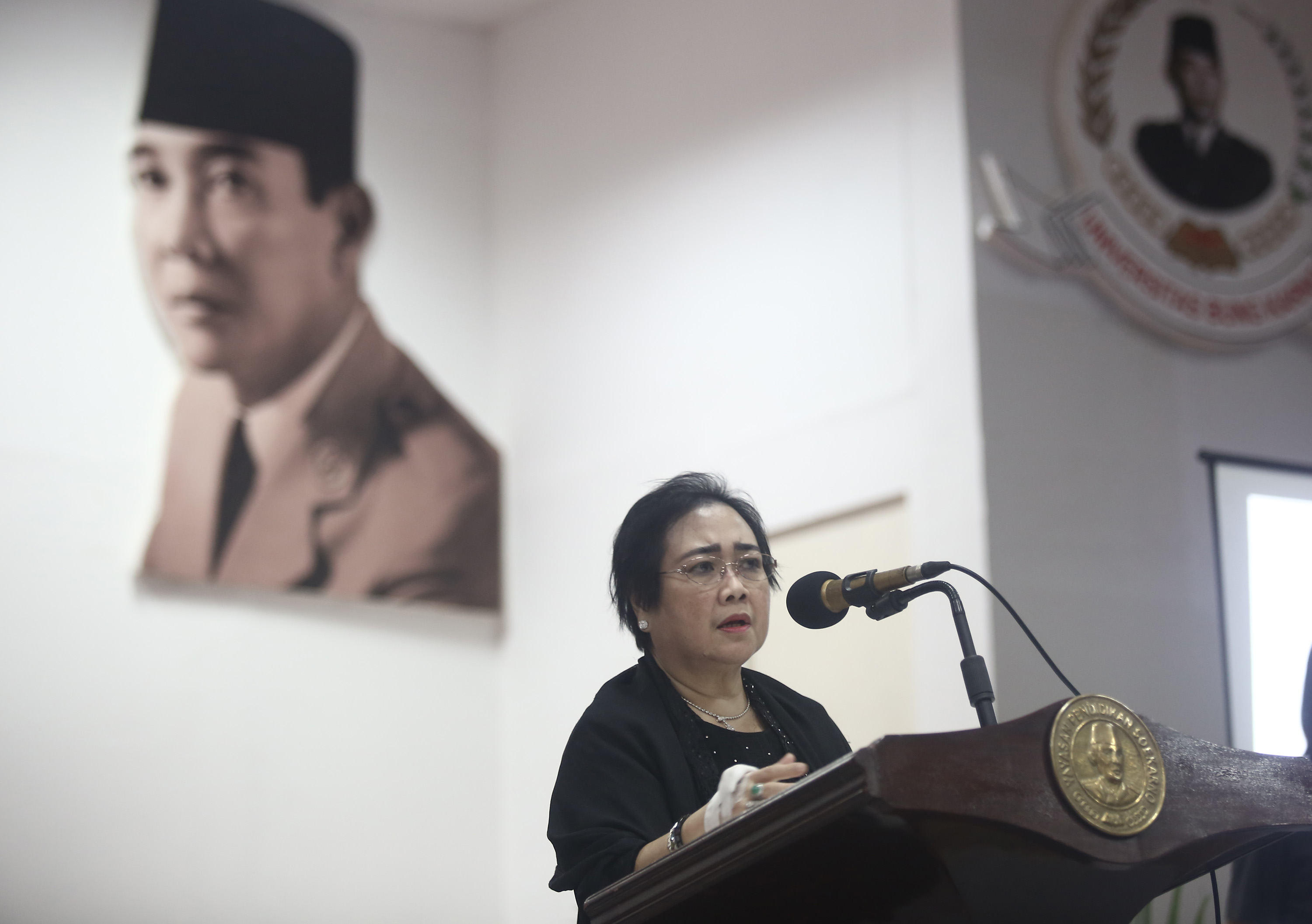 Ketua Umum Yayasan Pendidikan Soekarno (YPS) Rachmawati Soekarnopurti