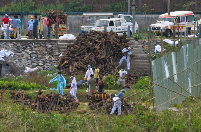 Korban Tewas Akibat Covid-19 di India Capai 400 Ribu Orang