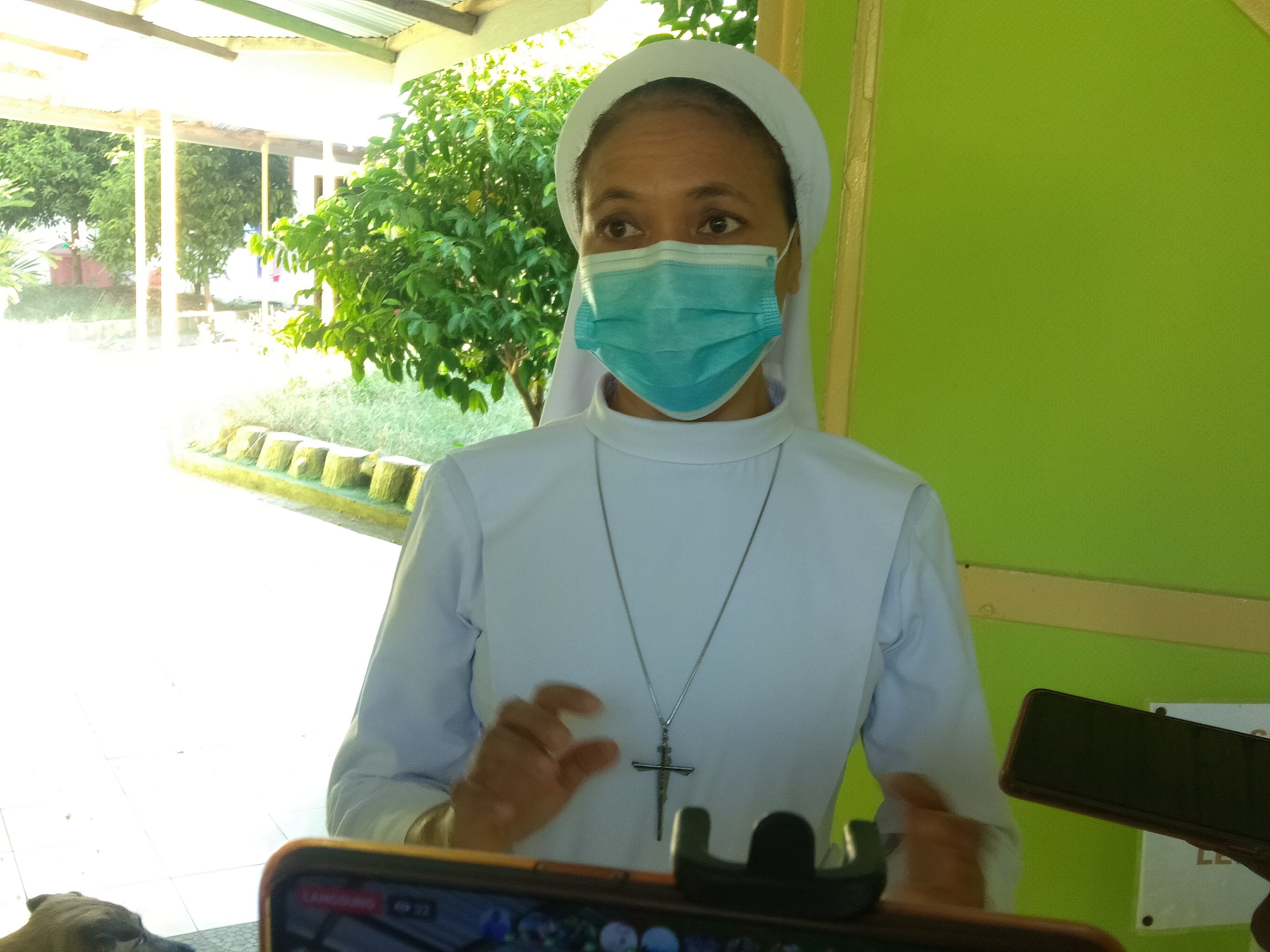 Direktur RS Damian Lewoleba, Sr Lutgardis.