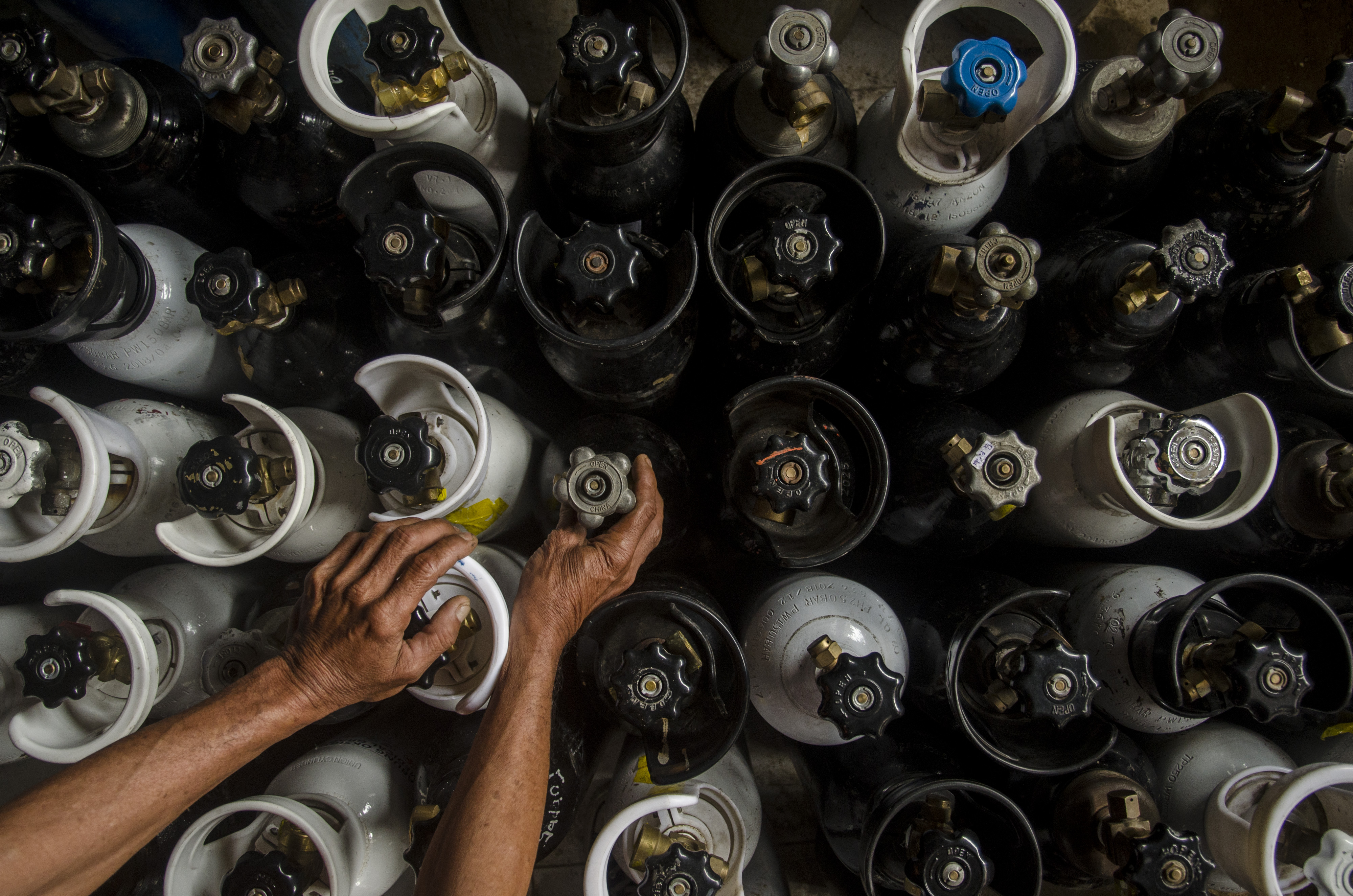 Tabung oksigen medis