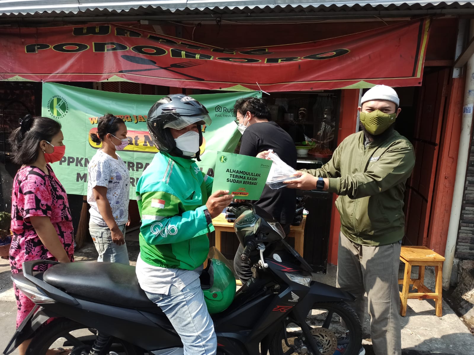 Aktivitas berbagi KOWANTARA.