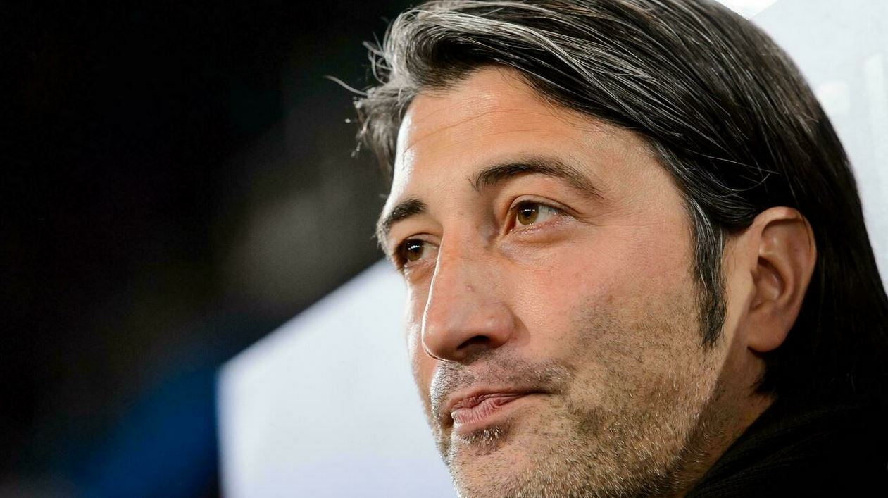 Pelatih timnas Swiss Murat Yakin