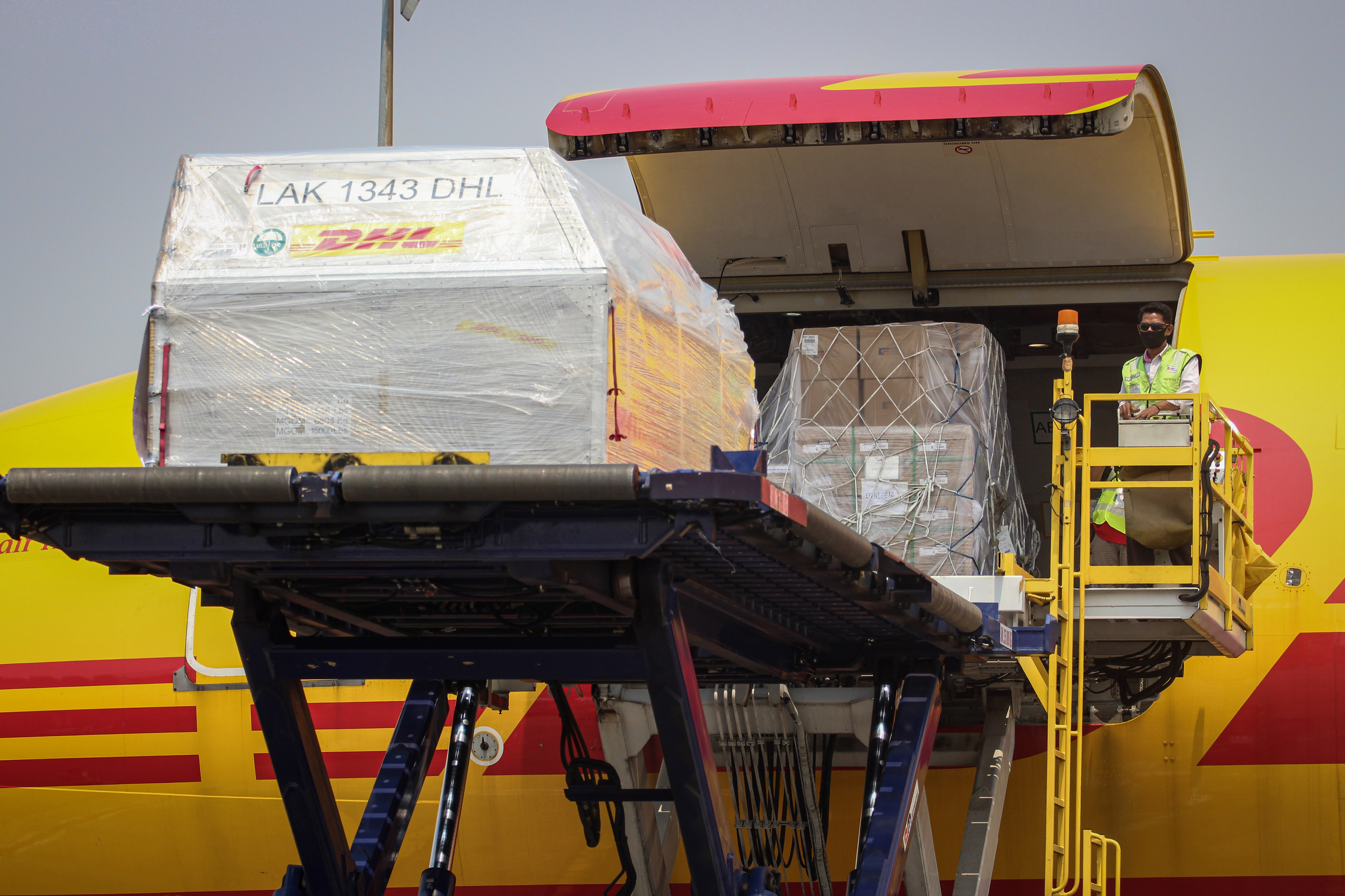 Indonesia Telah Mendatangkan Total 190 Juta Dosis Vaksin Covid-19