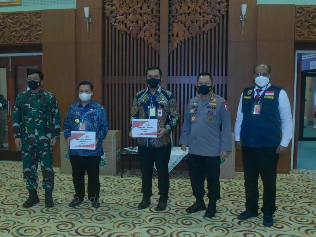 Kunjungan Panglima TNI dan Kapolri ke Kalimantan Selatan dalam rangka penanganan pandemi covid-19.