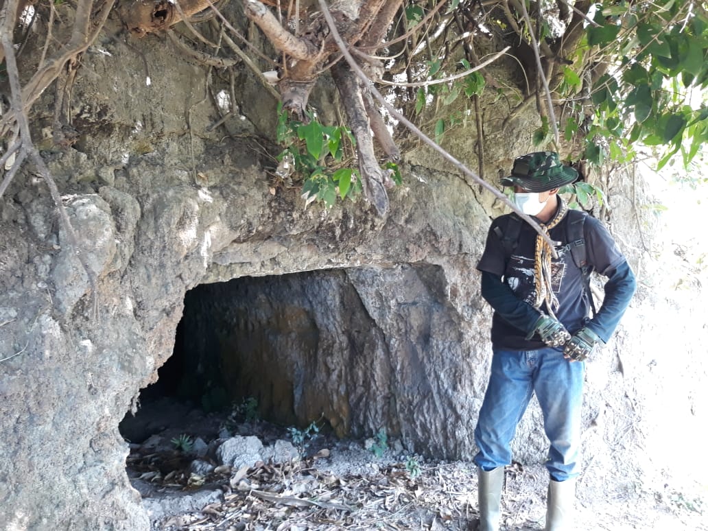 Salah satu gua Jepang di Desa Terban, Jekulo, Kabupaten Kudus, Jawa Tengah
