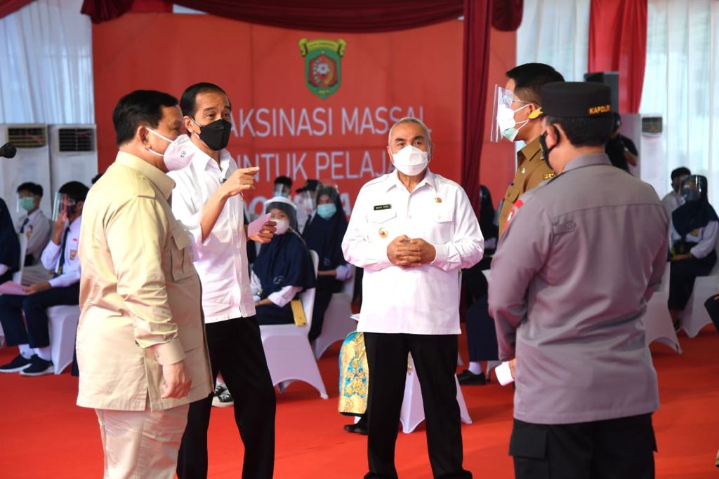 Sejumlah Pejabat Negara Mengaku Sudah Vaksin Dosis Ketiga