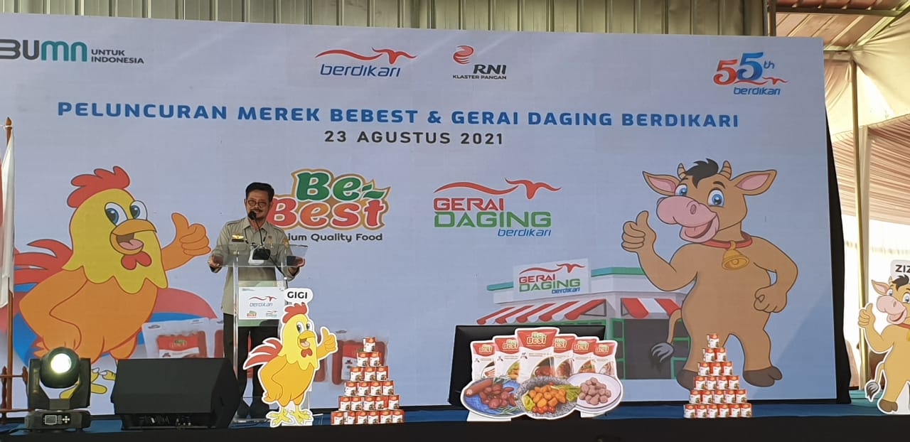 Mentan Syahrul Yasin Limpo menghadiri Launching Produk dan Gerai Daging Berdikari di Tanjung Priok, Jakarta, Senin (23/8).
