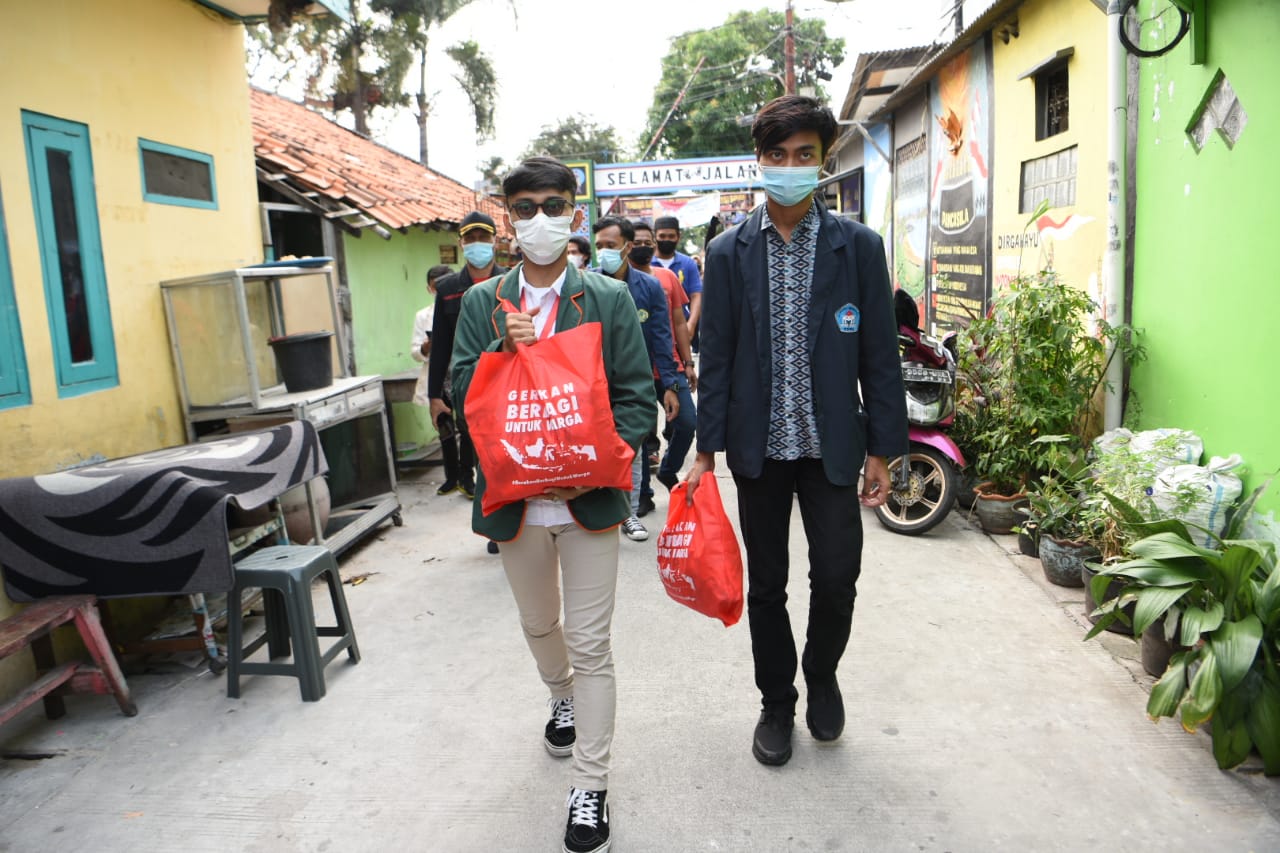 Gerakan Berbagi Untuk Warga