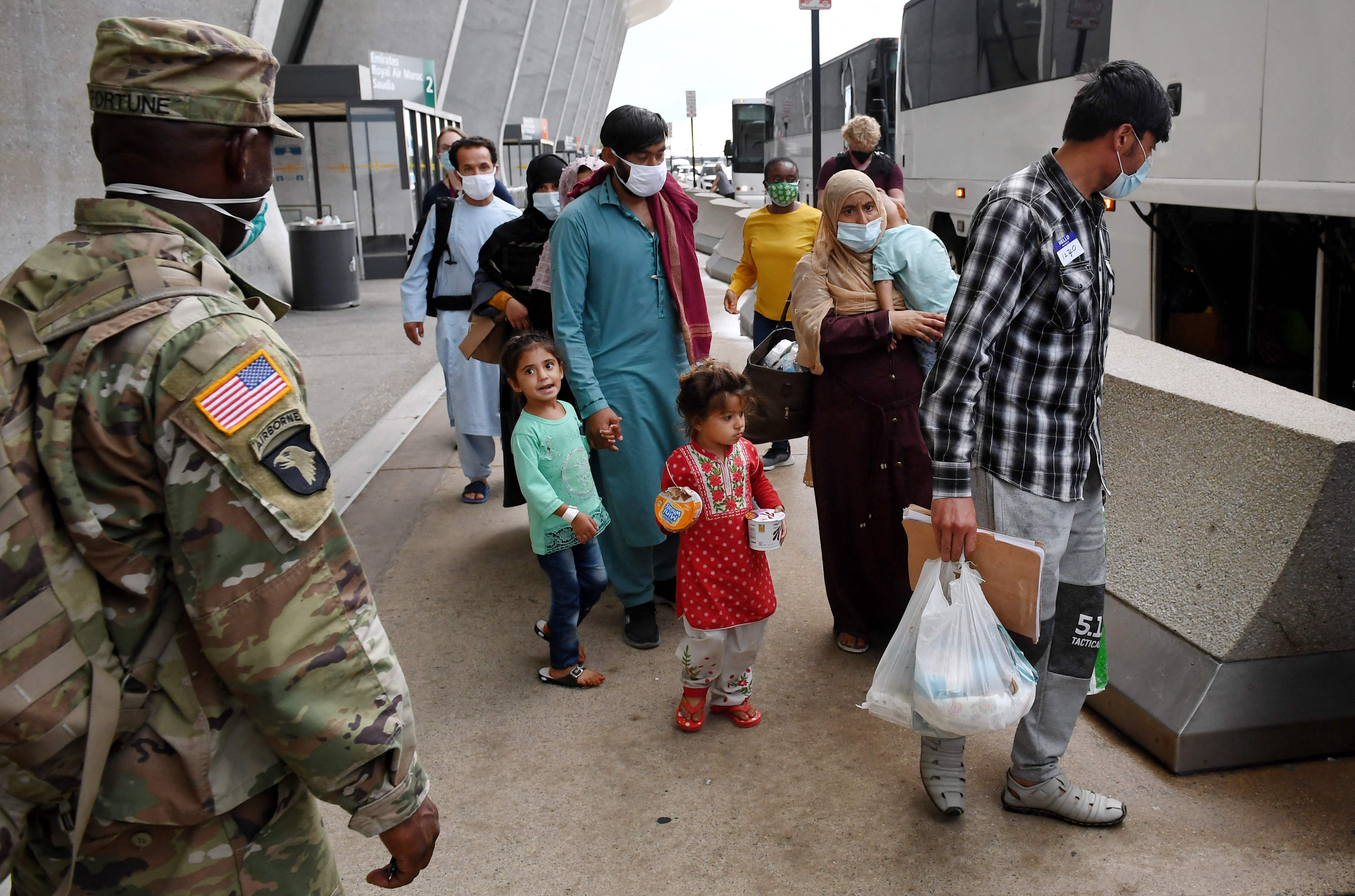 Ilustrasi: Proses evakuasi warga Afghanistan oleh AS