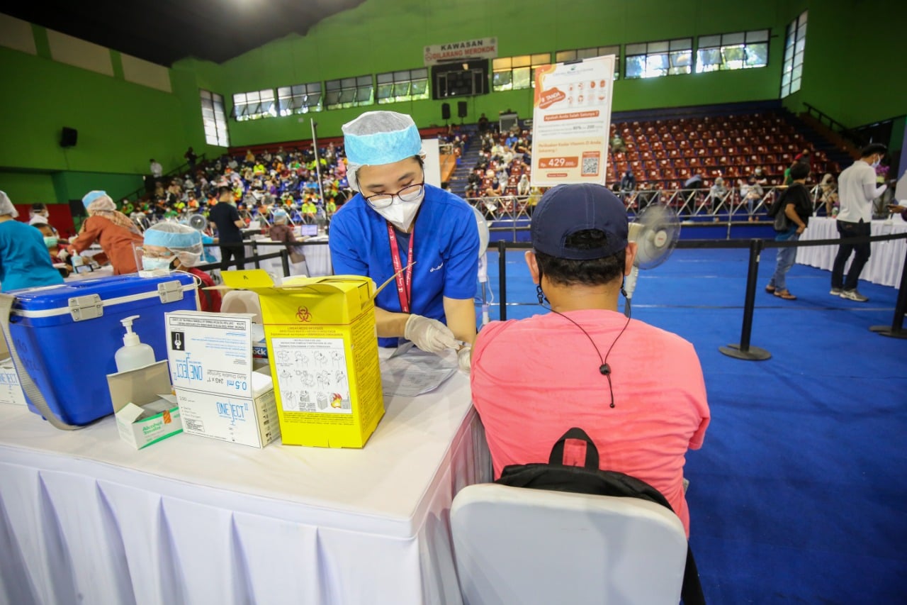 Kegiatan vaksinasi Covid-19 yang digelar Pasar Modal Indonesia di Jakarta, beberapa waktu lalu.