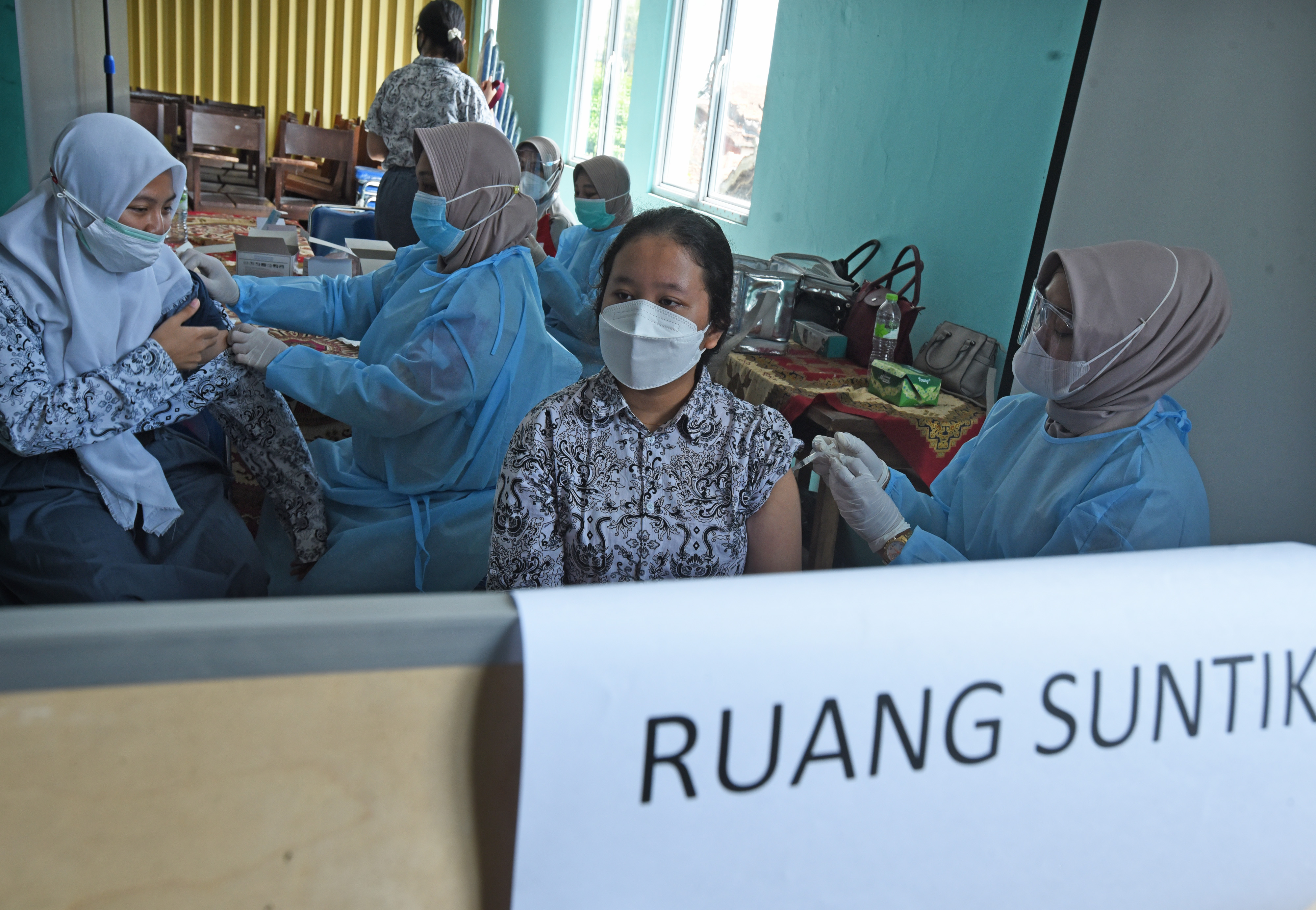 Kemenkes Pastikan Warga Belum Punya NIK Tetap Bisa Divaksin