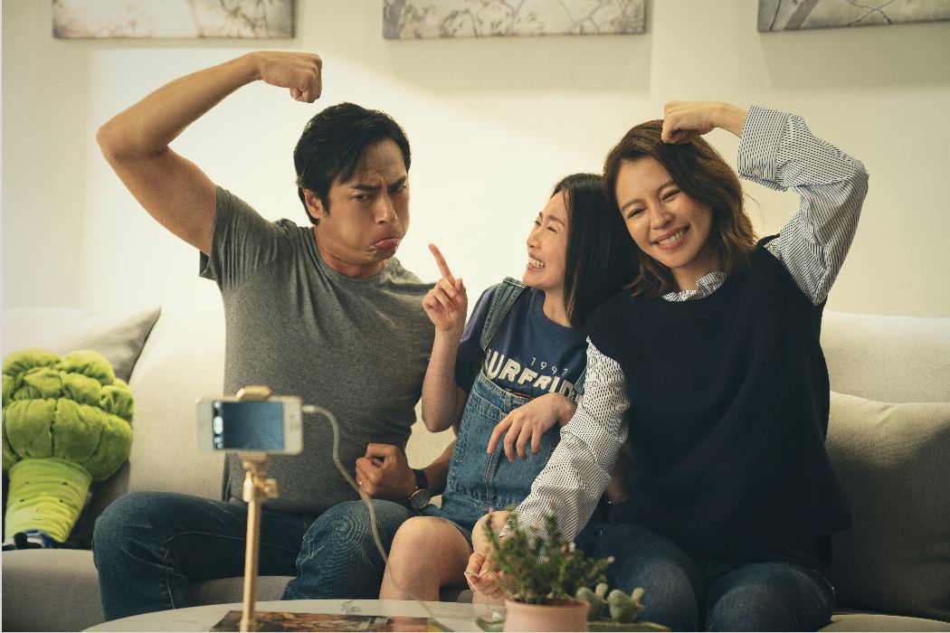 Cuplikan adegan dari serial Who's By Your Side