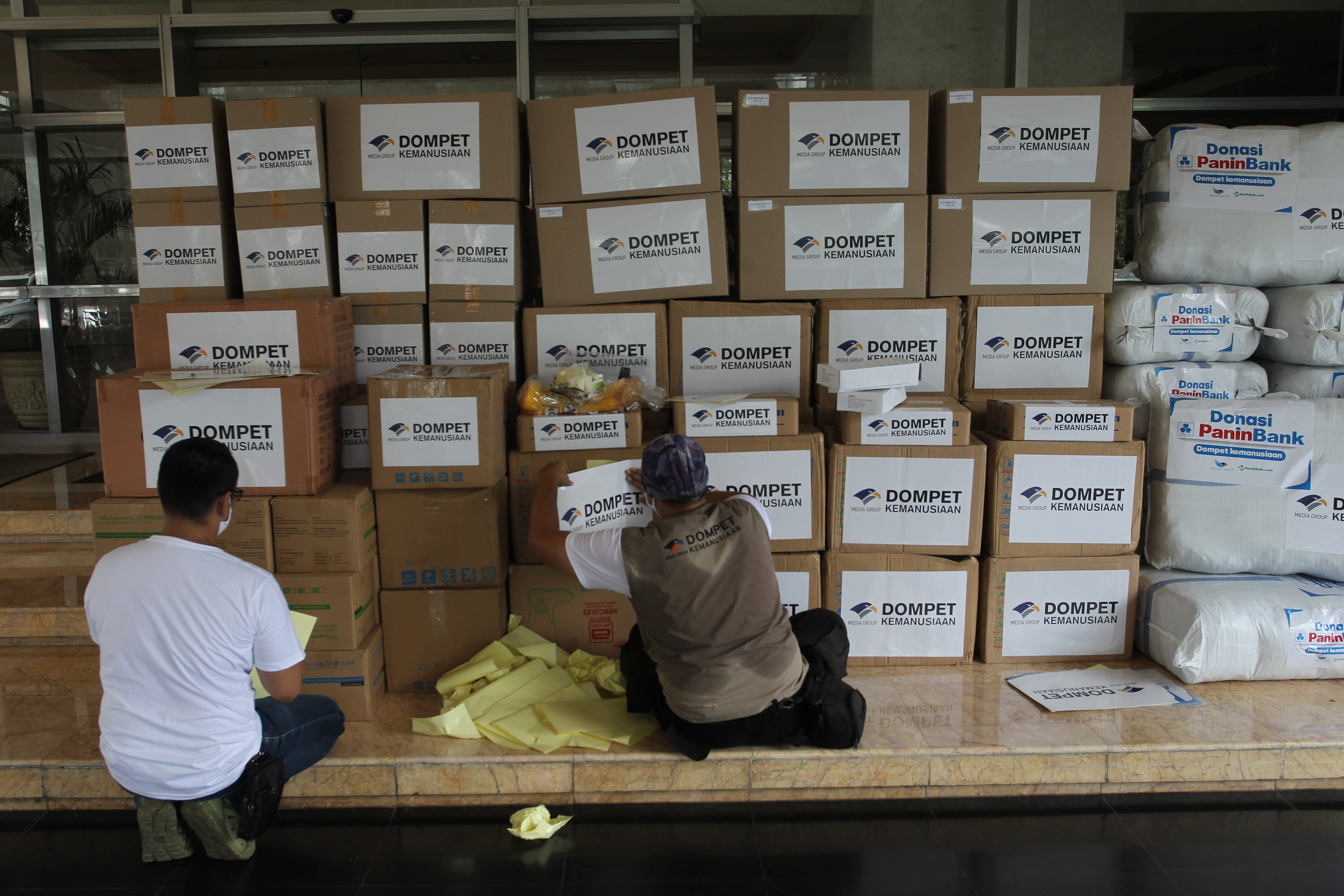 Dompet kemanusiaan Media Grup