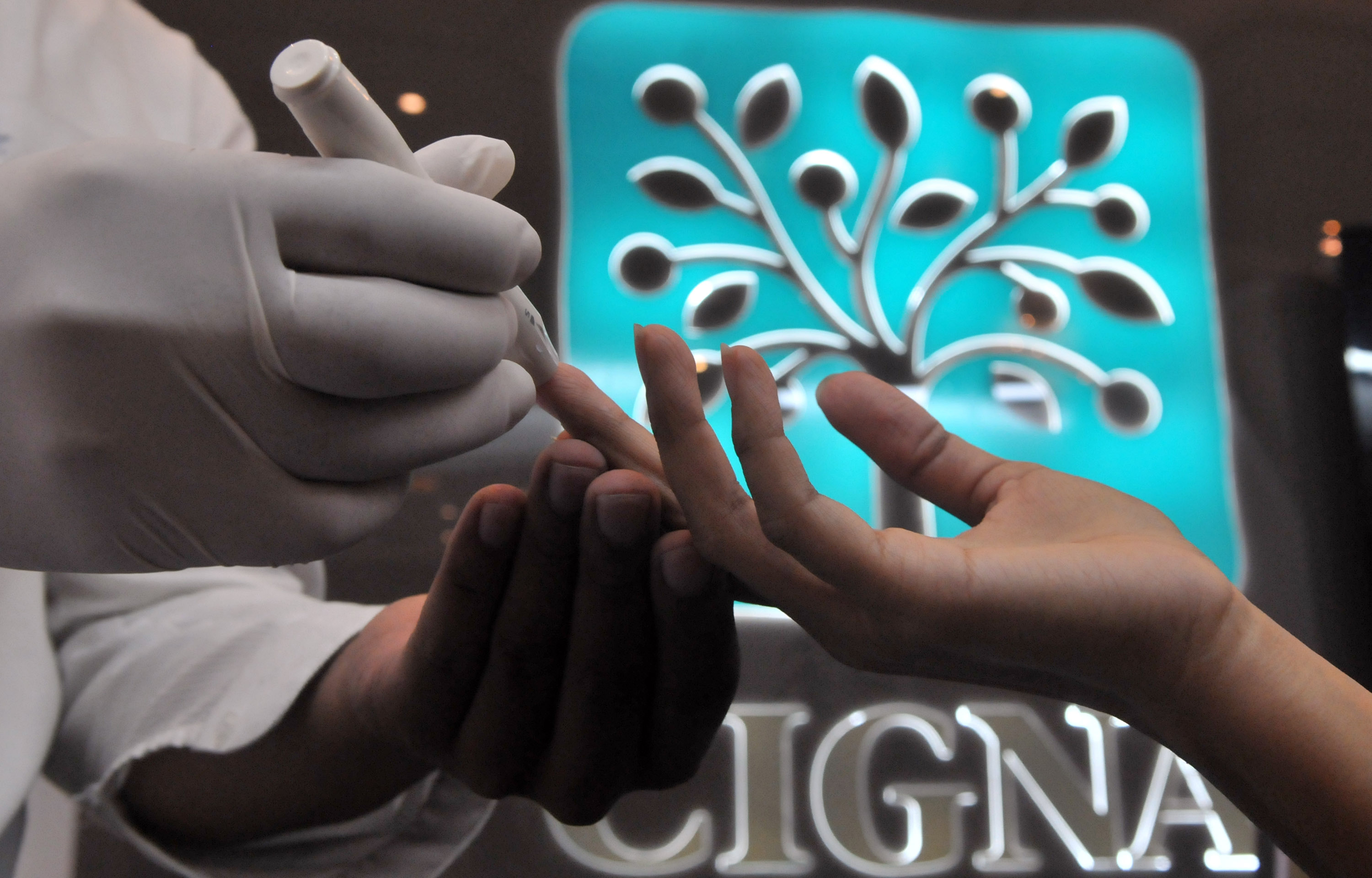 Cek darah lewat ujung jari