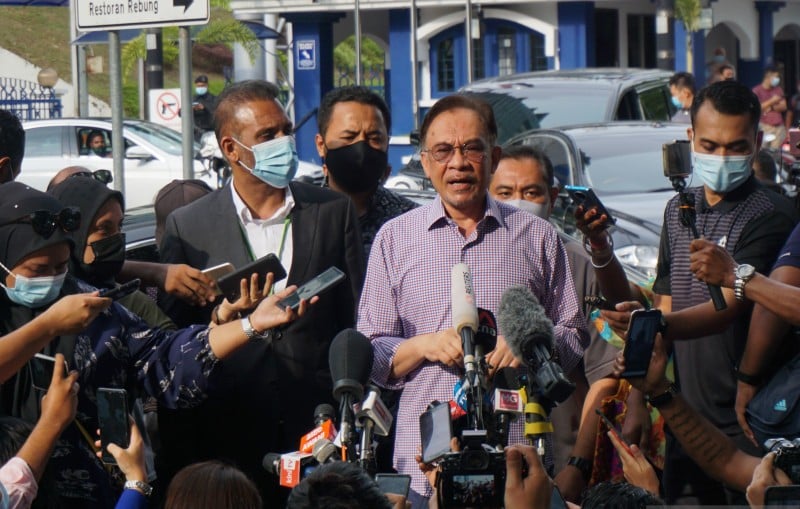 Anwar Ibrahim Ajak Pendukungnya Terima Pelantikan PM Ismail Sabri