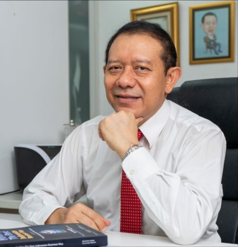 Made Dana Tangkas sebagai Founder & Chairman dari Komunitas Superconnection
