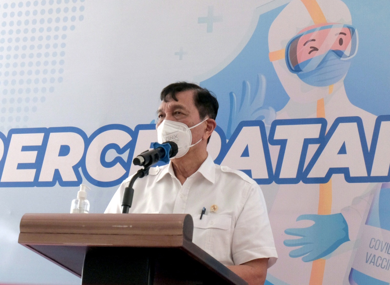 Menko Marvest Luhut B Panjaitan.