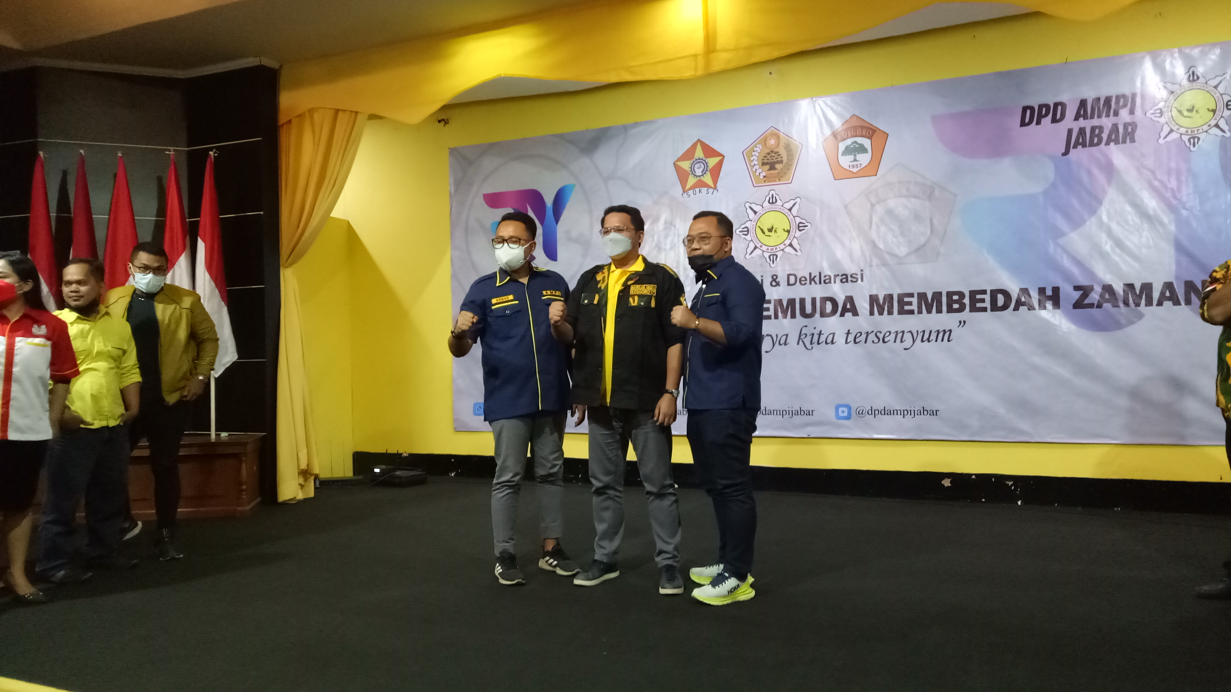 Ketua AMPI Jawa Barat, Ahmad Hidayat mendeklarasikan dukungan untuk  Ridwansyah Yusuf Achmad sebagai Ketua KNPI Jawa Barat