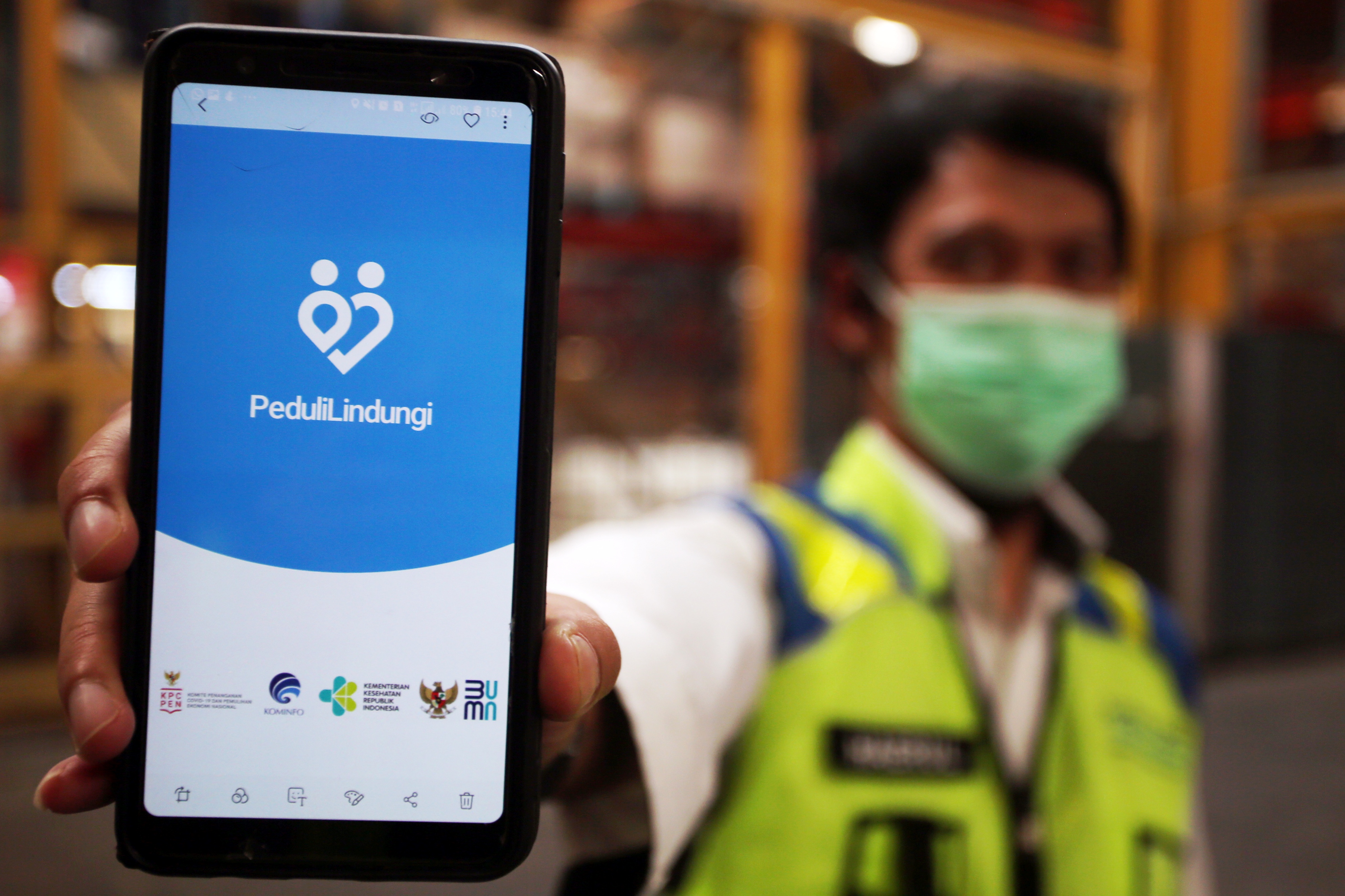Aplikasi PeduliLindungi