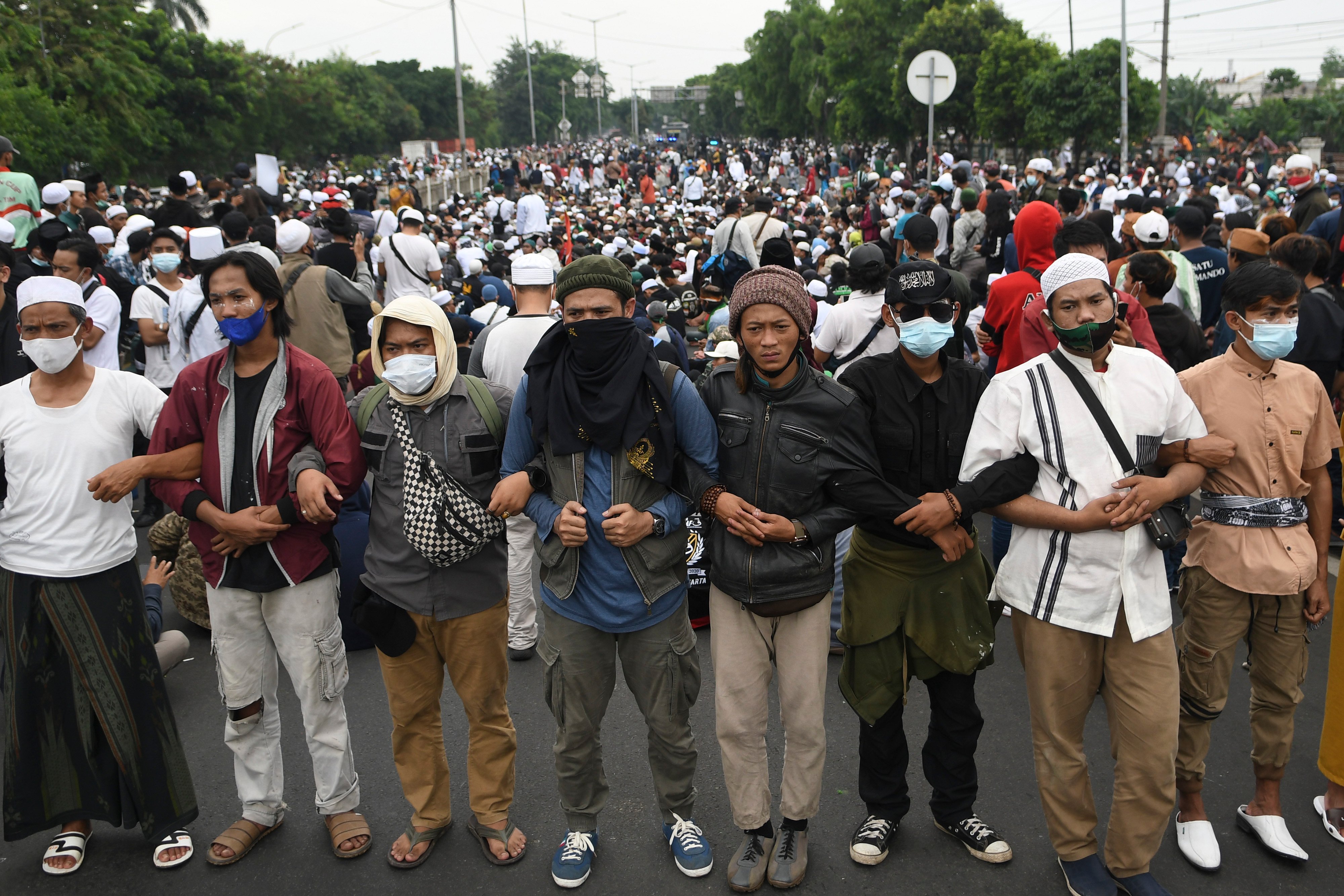 Massa pendukung Rizieq