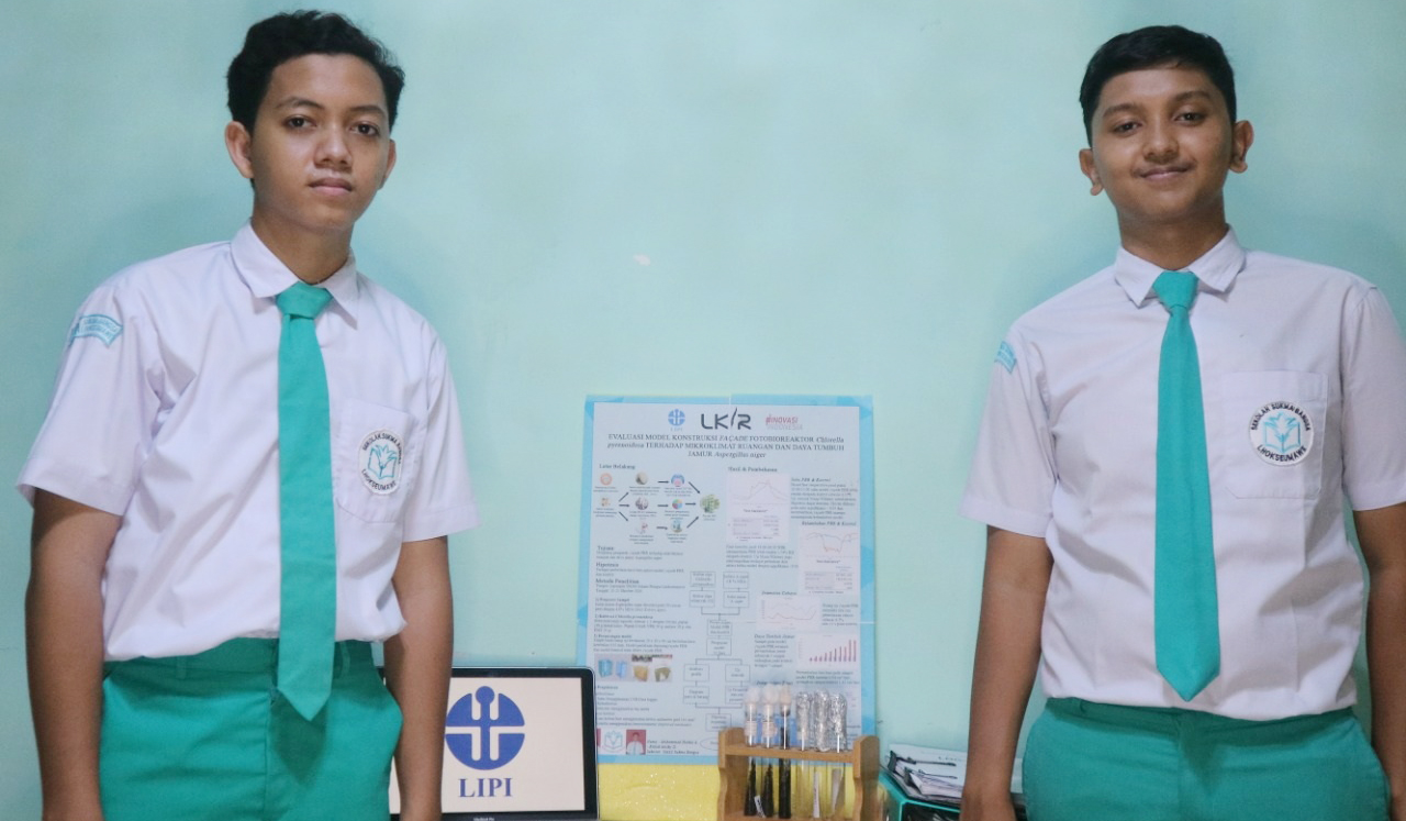  Siswa SMA Sukma Bangsa Lhokseumawe, Muhammad Haikal Algifari dan Ridzik Malky Daniel ketika meraih Juara Satu LKIR Tahun 2020.