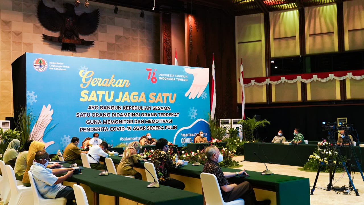 KLHK Meluncurkan Program Satu Jaga Satu (SJS) sebagai upaya mendukung pengendalian pandemi virus Covid-19 di lingkup KLHK.