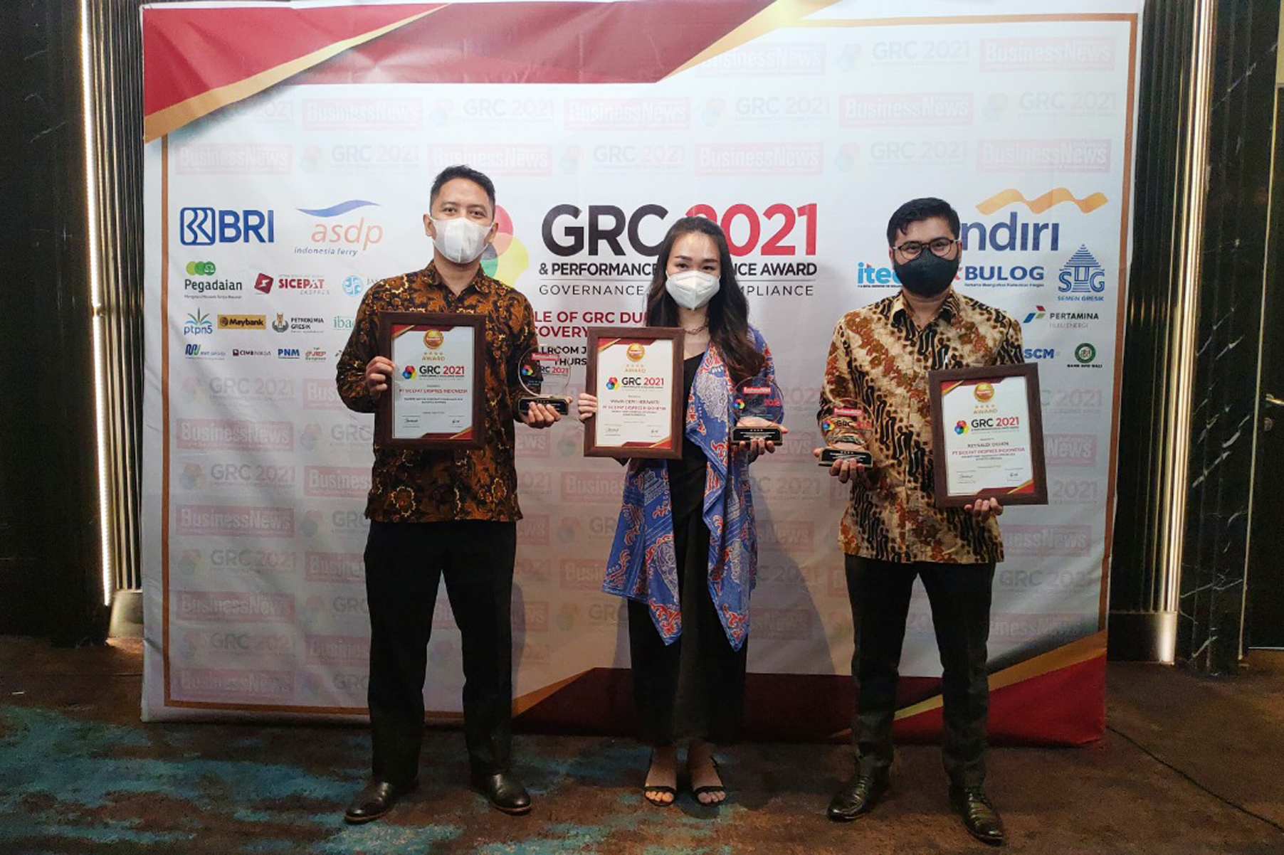 Tiga penghargaan yang diraih Sicepat Ekspres.